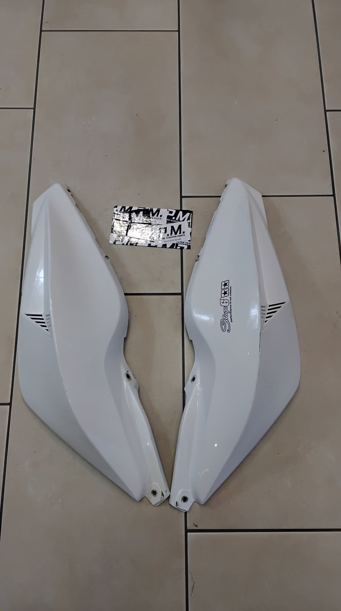 Yamaha Aerox MBK Nitro Tuning Seitenbacken Seitenverkleidung