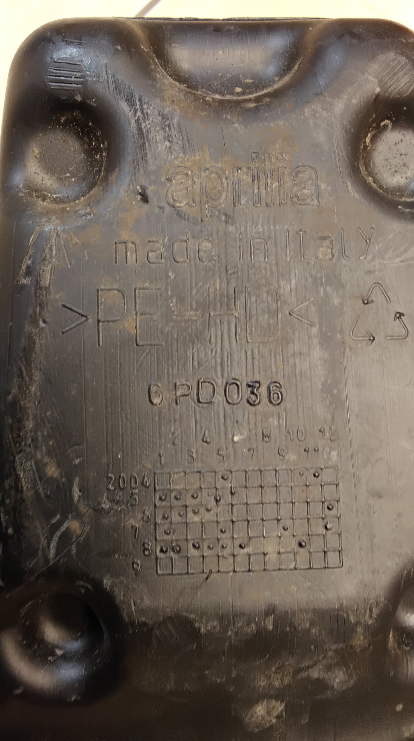 Aprilia sr 50 Factory Piaggio Di-Tech Benzintank Tank Original