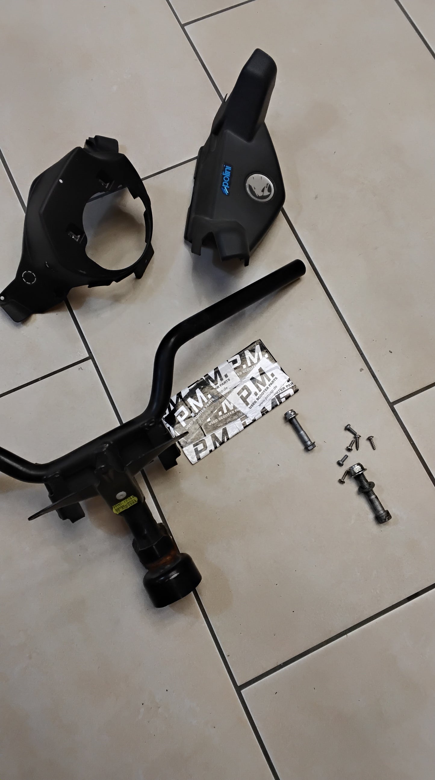 Aprilia sr 50 Factory Lenkrad Lenkradverkleidung Innenraum komplett