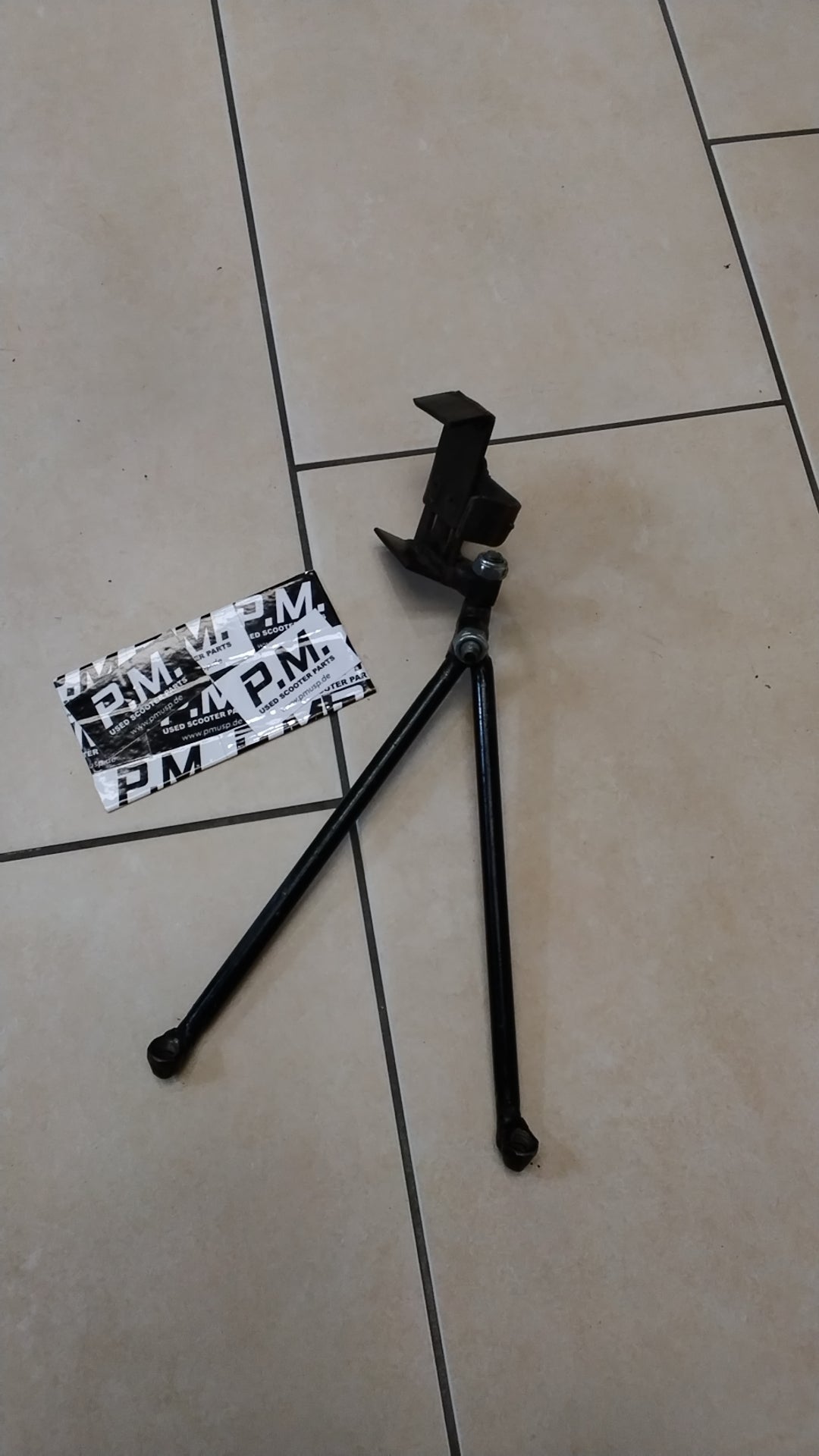 Aerox MBK Minarelli Handyhalterung Wheelie Video Handyhalter