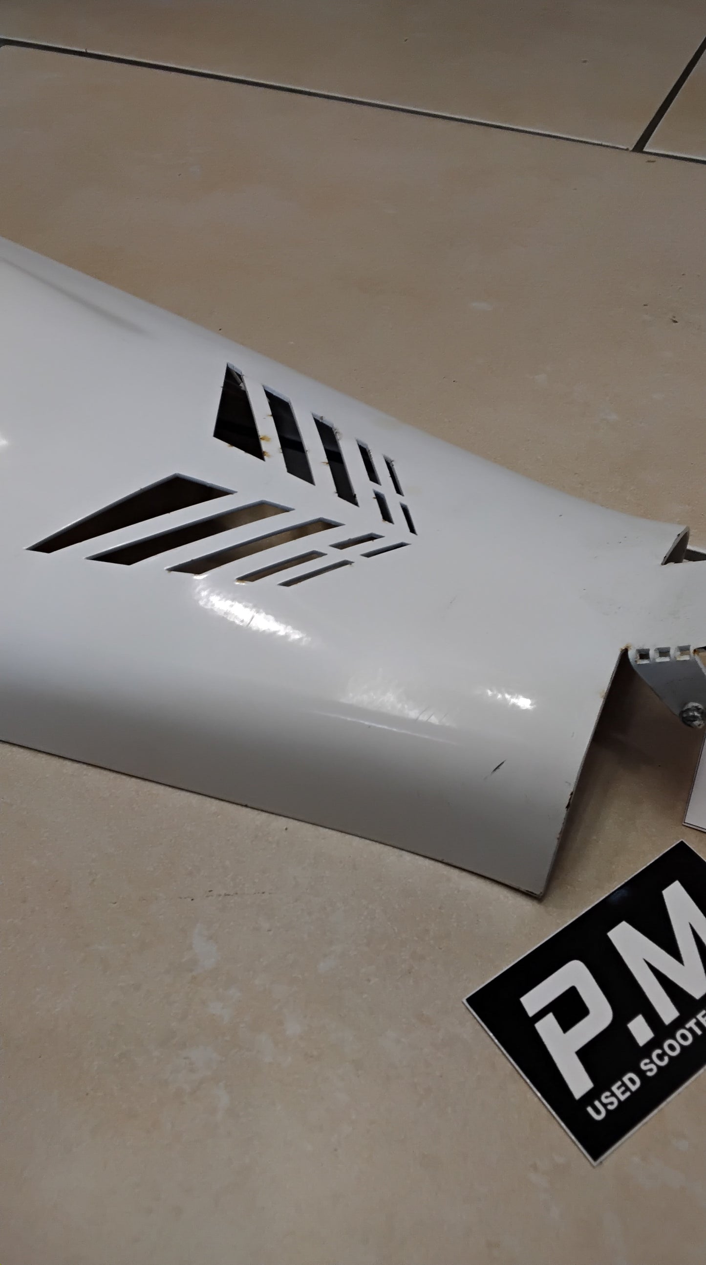 Batteriefachabdeckung Aerox Yamaha Aerox