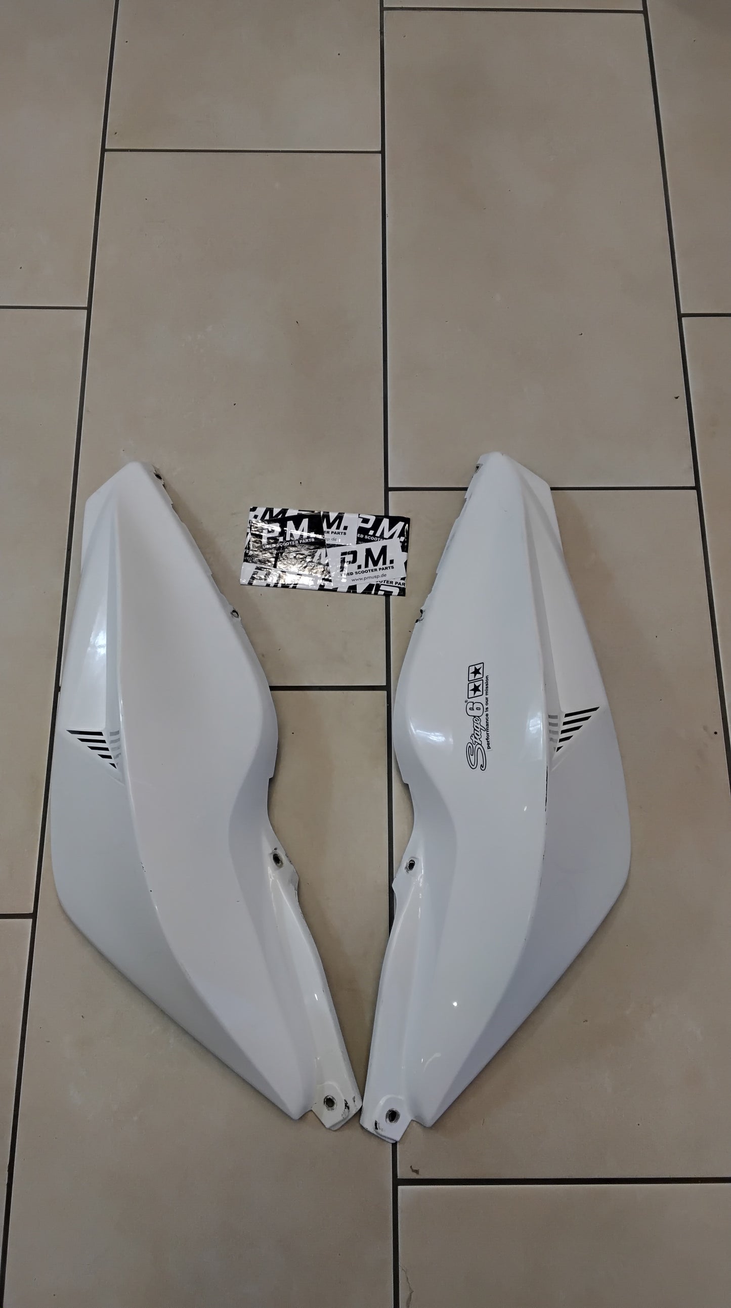 Yamaha Aerox MBK Nitro Tuning Seitenbacken Seitenverkleidung