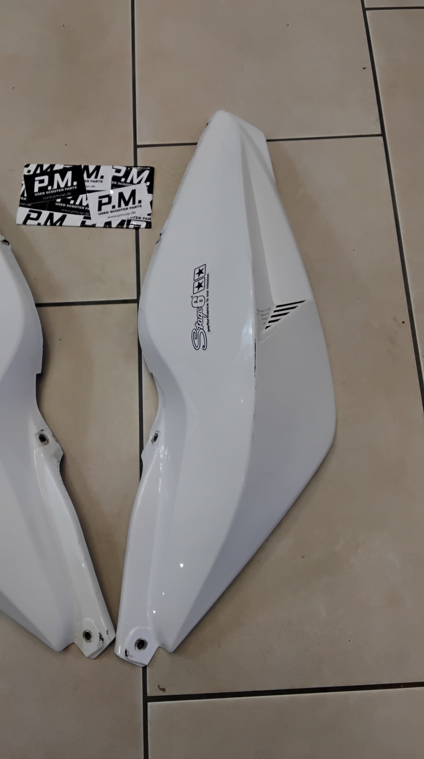 Yamaha Aerox MBK Nitro Tuning Seitenbacken Seitenverkleidung