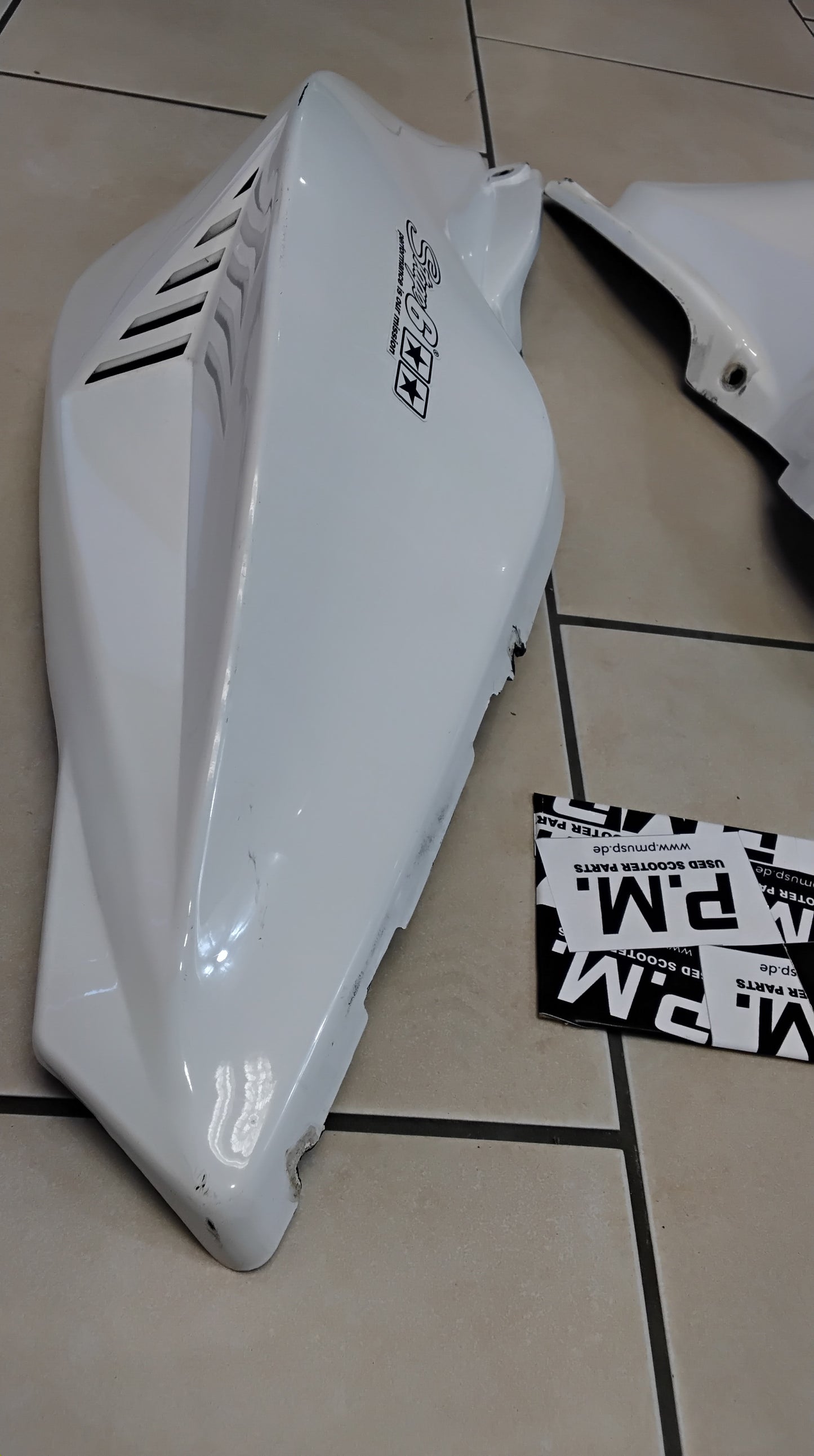 Yamaha Aerox MBK Nitro Tuning Seitenbacken Seitenverkleidung