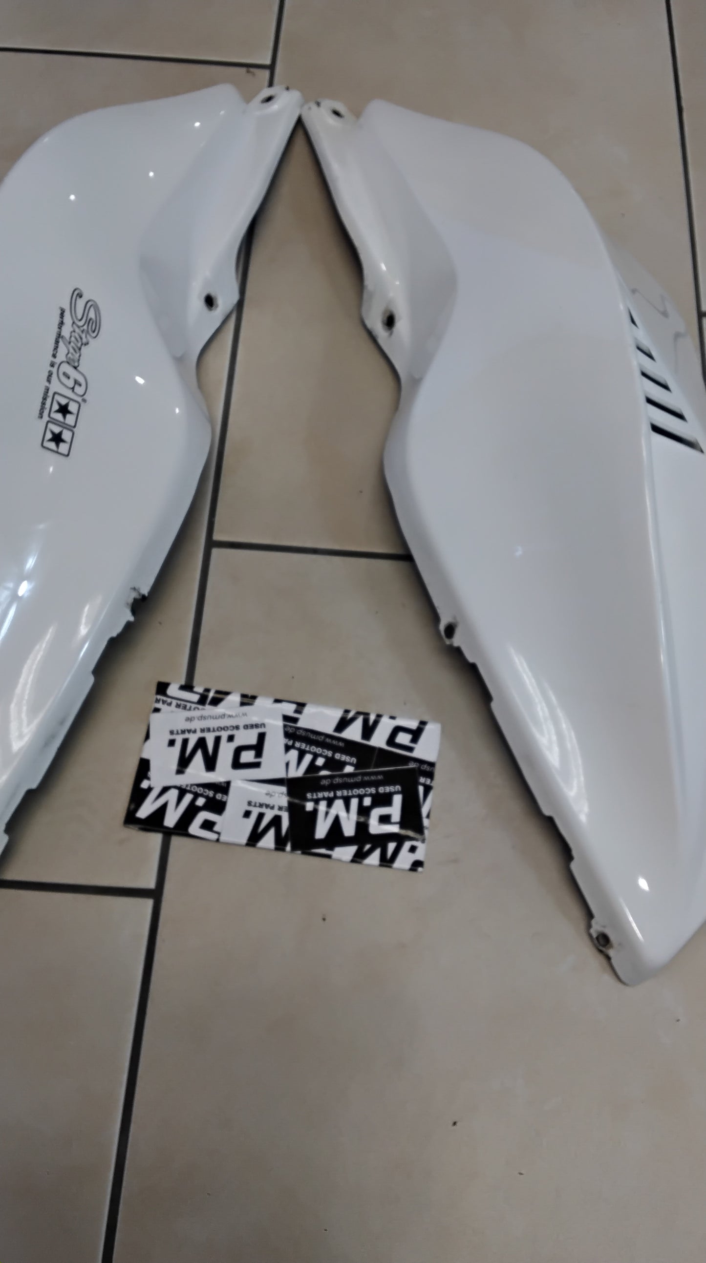 Yamaha Aerox MBK Nitro Tuning Seitenbacken Seitenverkleidung