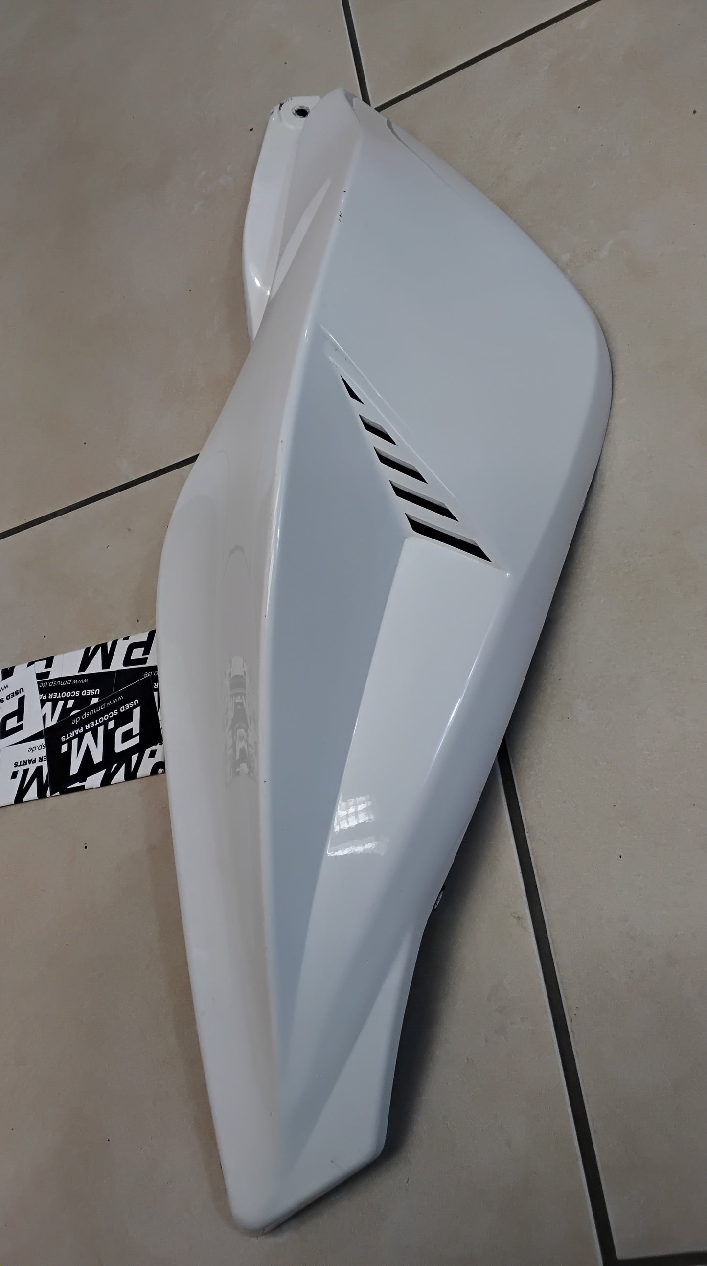 Yamaha Aerox MBK Nitro Tuning Seitenbacken Seitenverkleidung