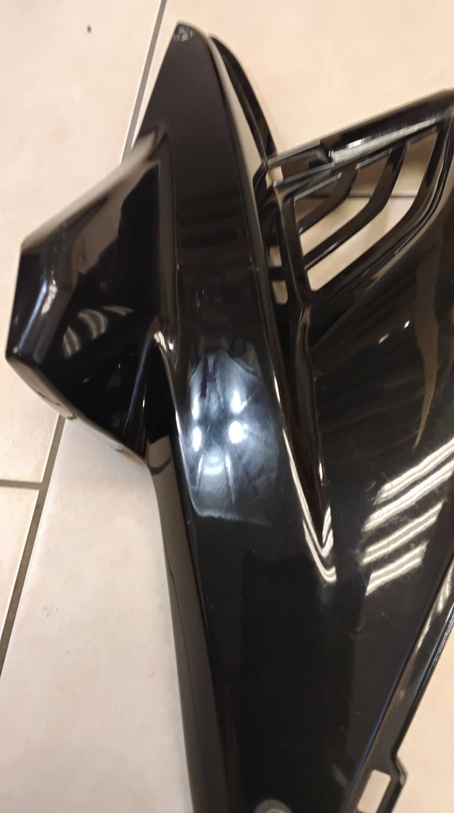 Yamaha Aerox MBK Nitro Z Teil linke Seite Tuning