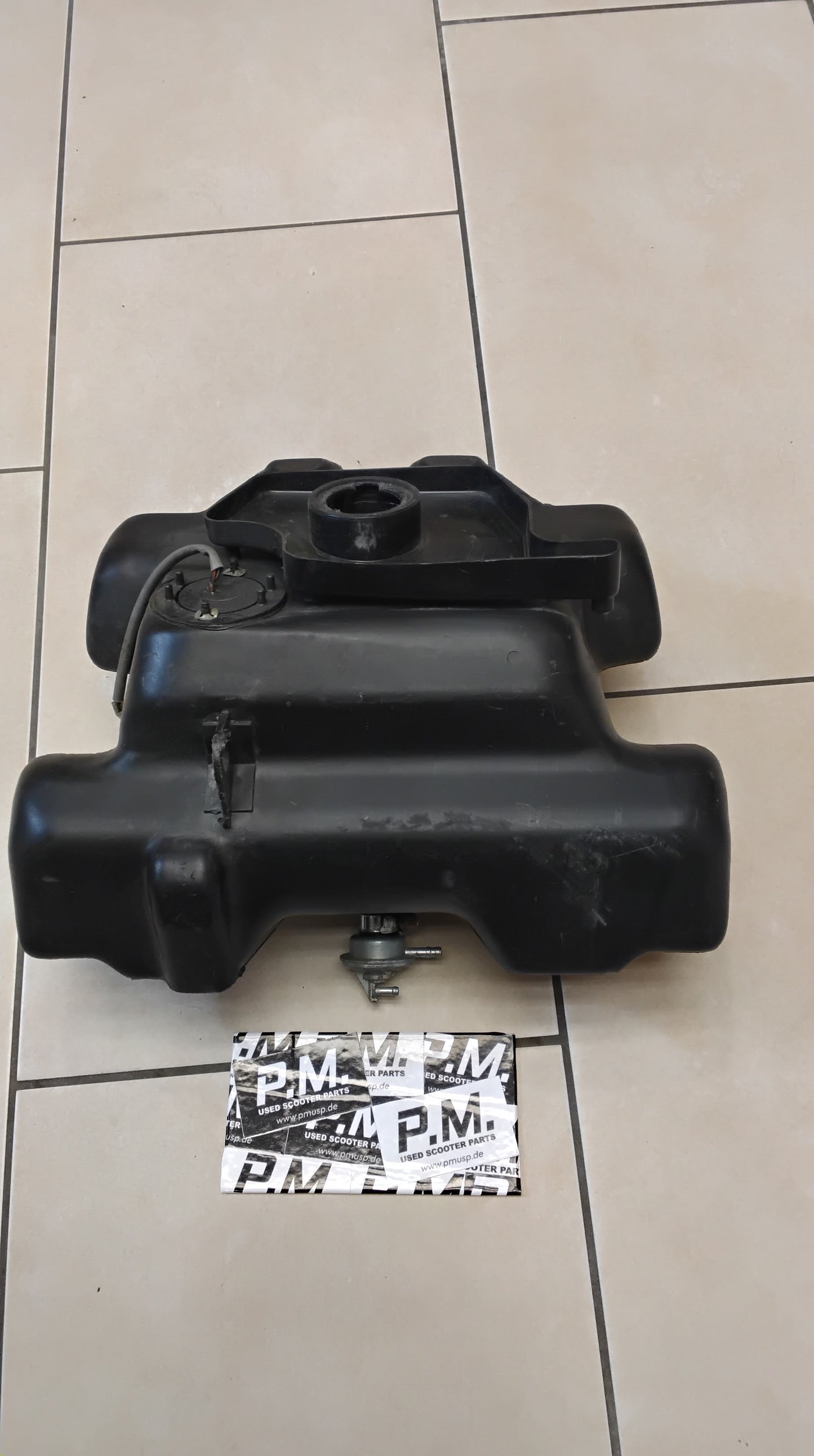 Yamaha Aerox MBK Nitro Benzintank Tank