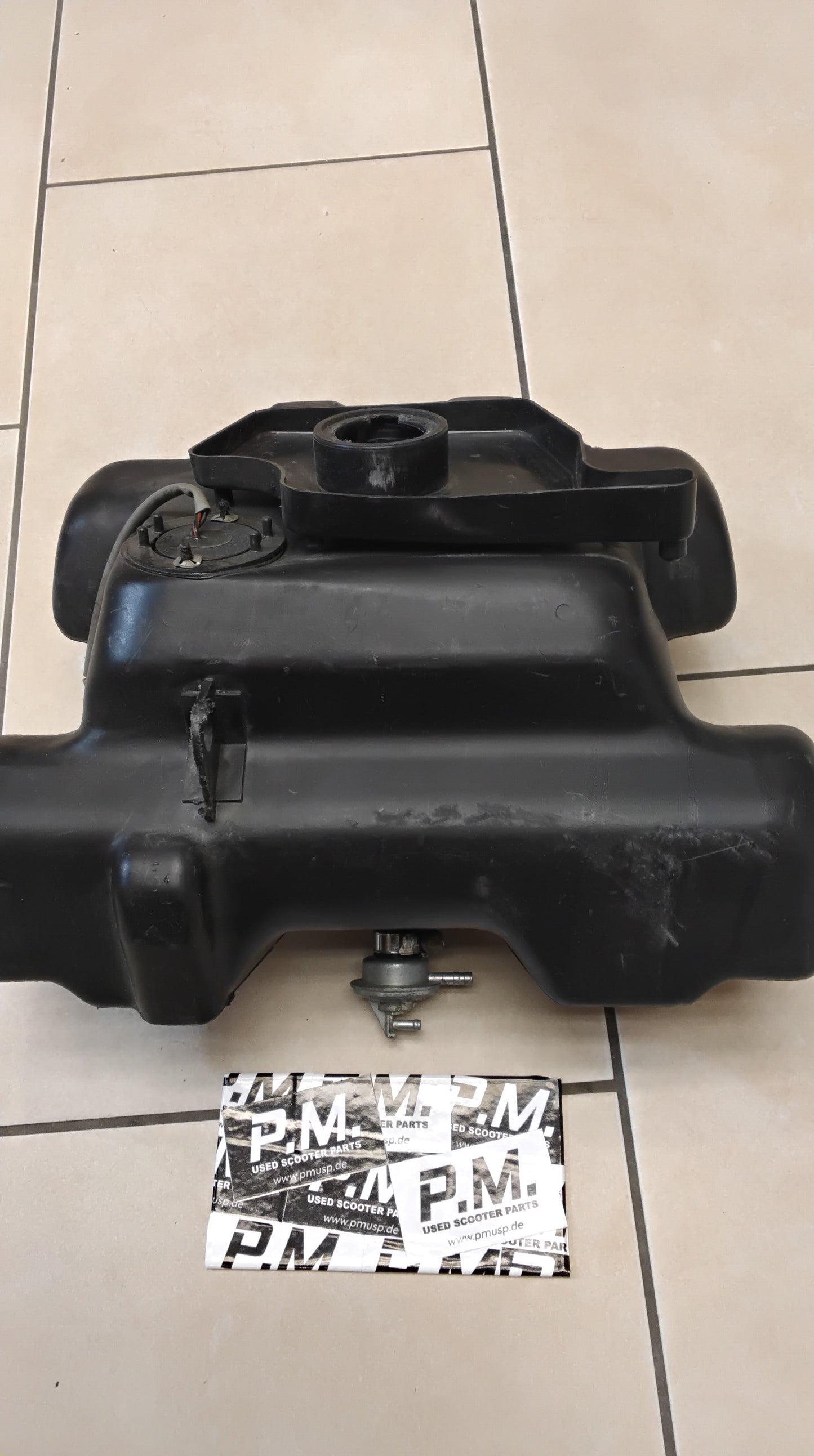 Yamaha Aerox MBK Nitro Benzintank Tank