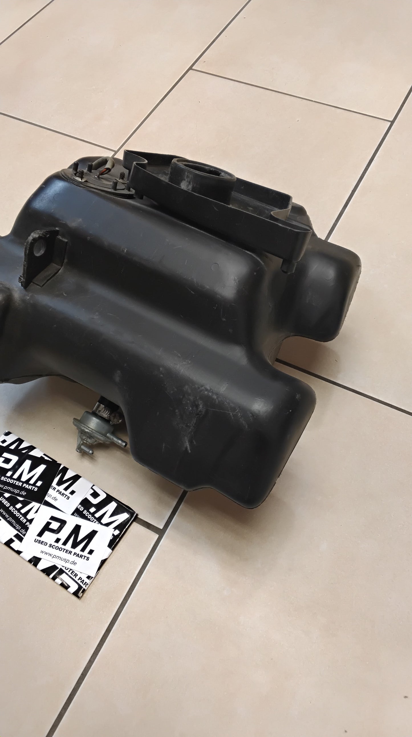 Yamaha Aerox MBK Nitro Benzintank Tank