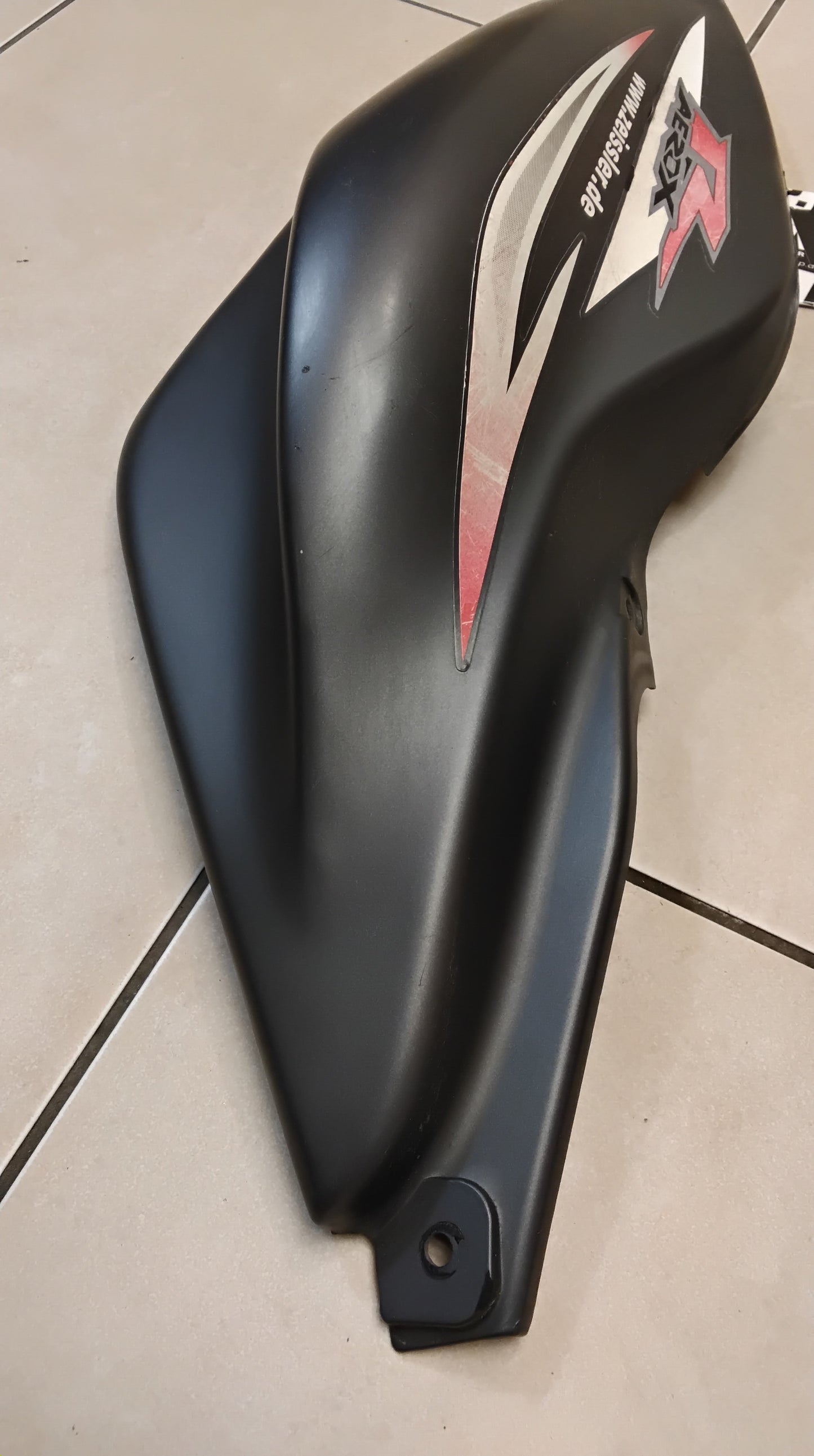 Yamaha Aerox MBK Nitro Seitenverkleidung Seitenbacken Aerox R