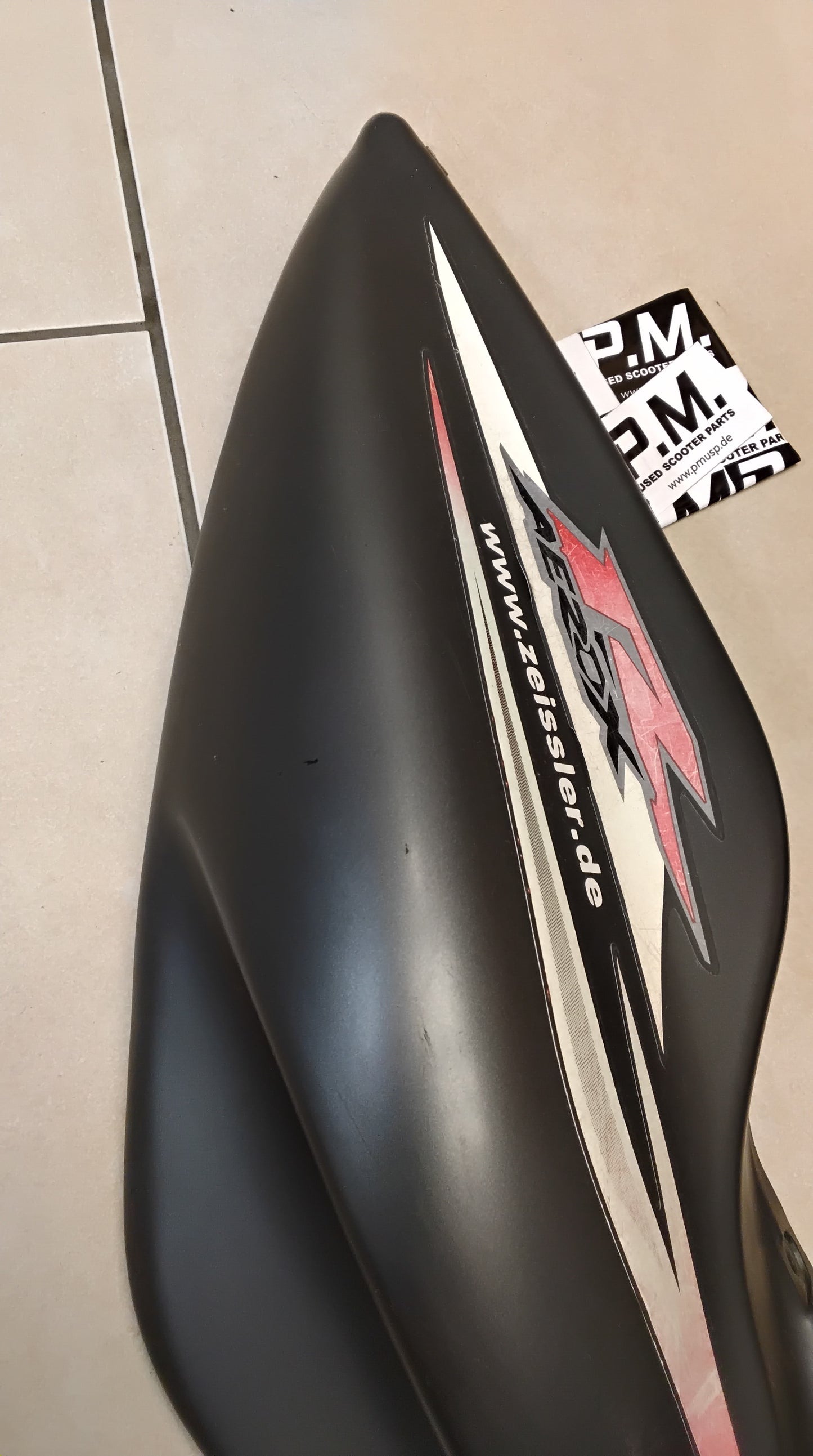 Yamaha Aerox MBK Nitro Seitenverkleidung Seitenbacken Aerox R