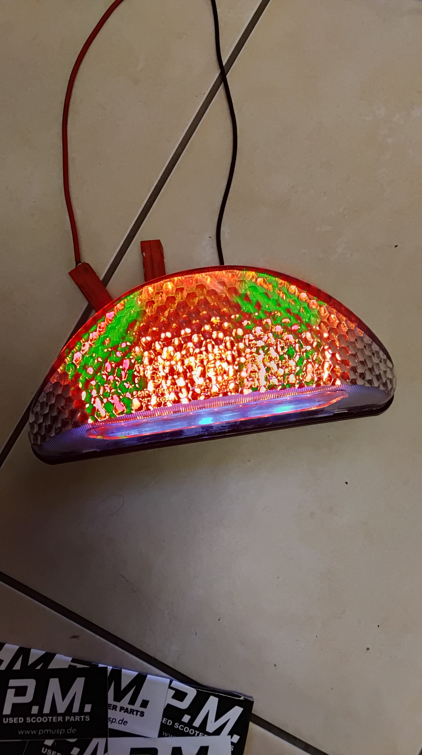 Yamaha Aerox MBK Nitro Rücklicht Tuning durchsichtlich LED