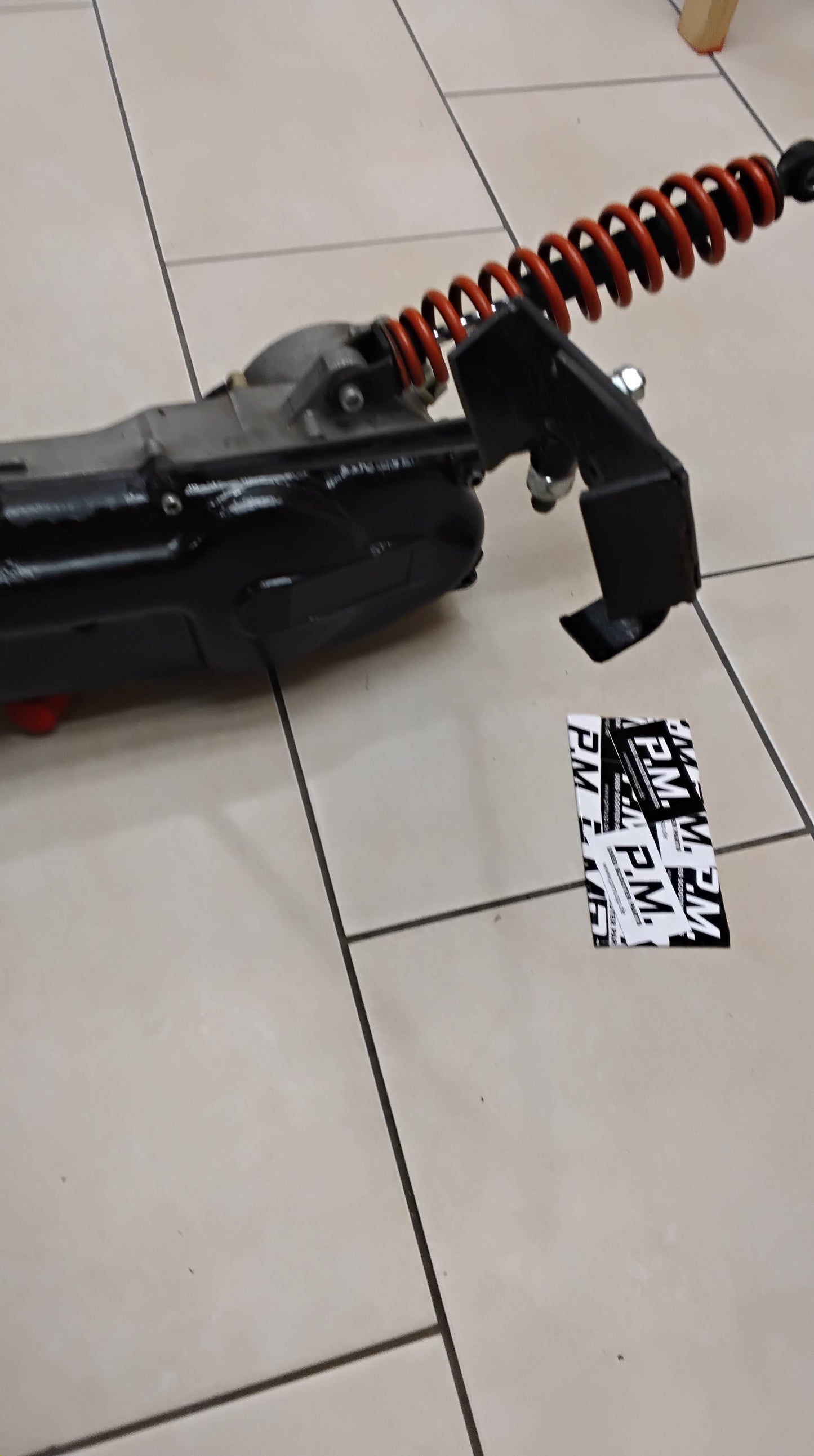 Aerox MBK Minarelli Handyhalterung Wheelie Video Handyhalter