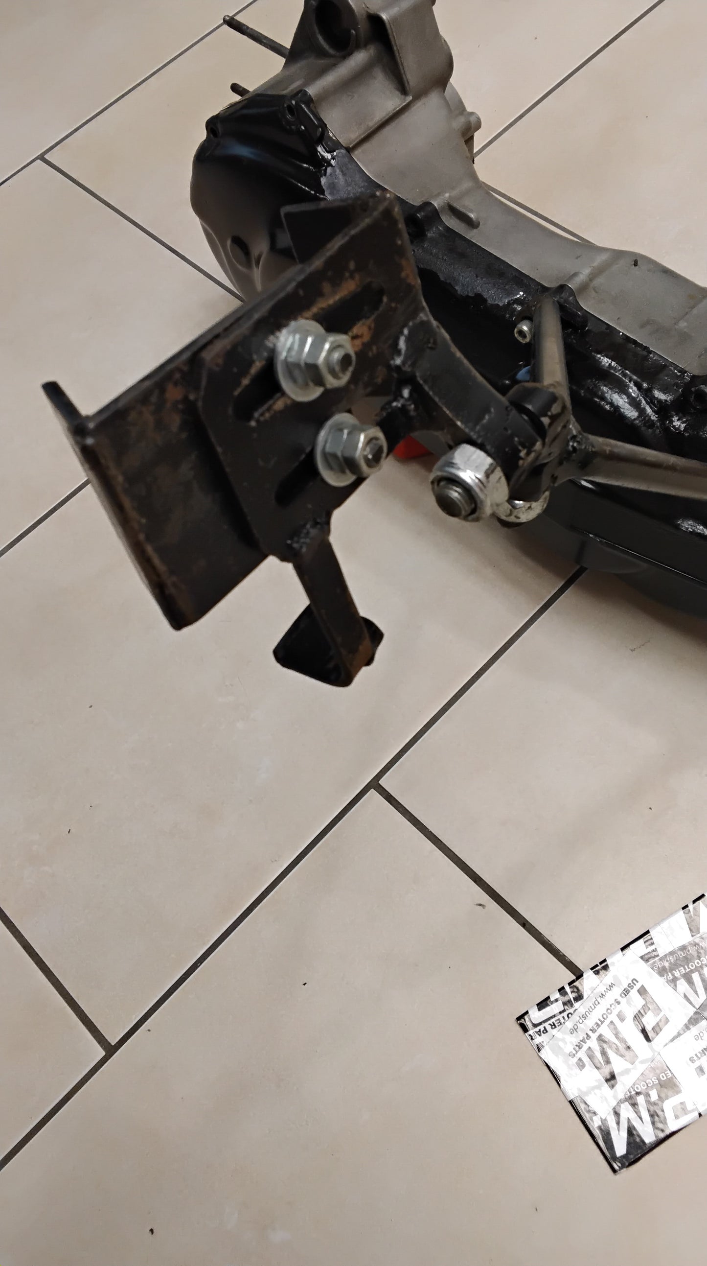 Aerox MBK Minarelli Handyhalterung Wheelie Video Handyhalter