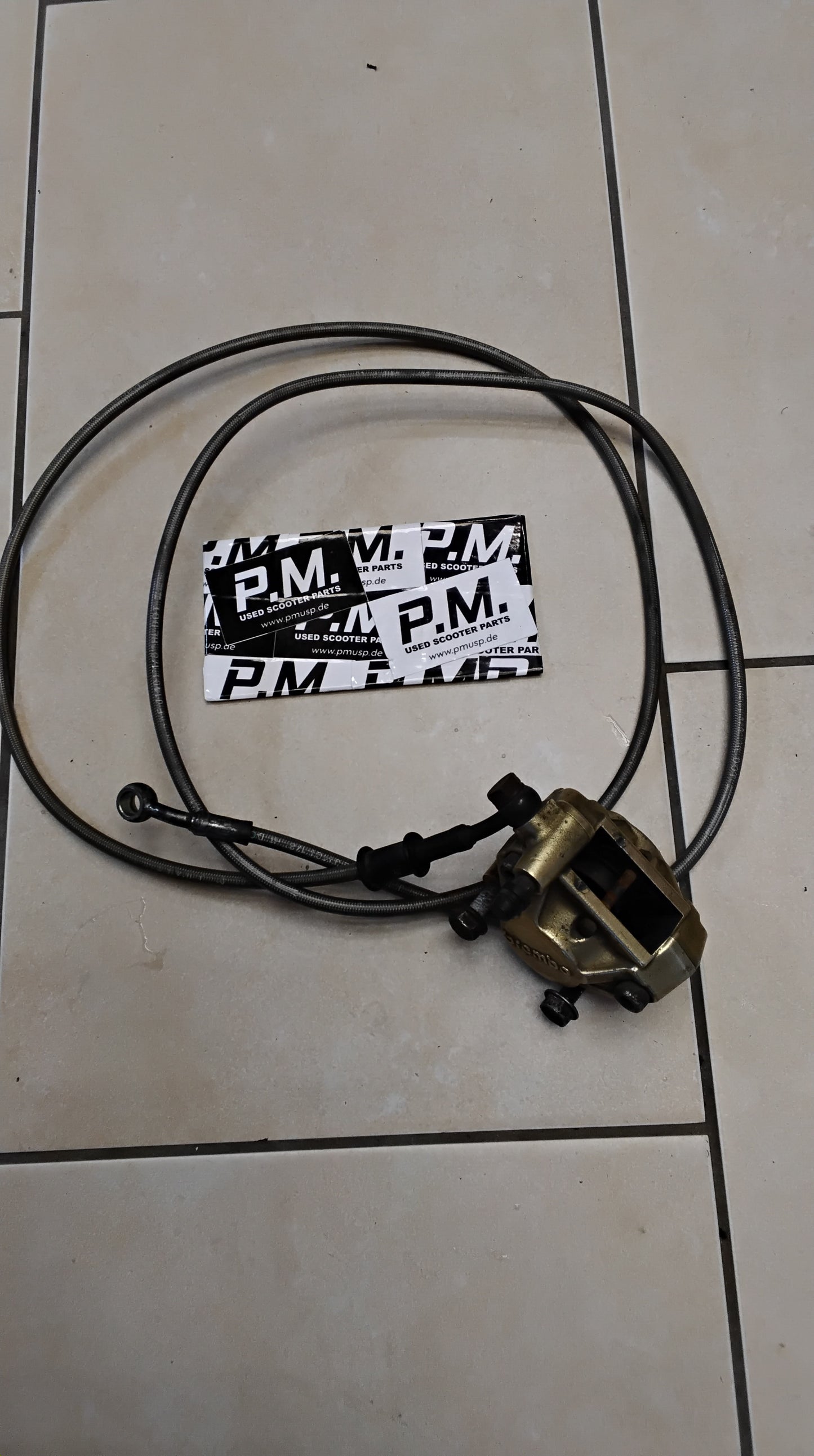 Brembo Bremse hinten Bremssattel Bremsleitung Aerox MBK Nitro