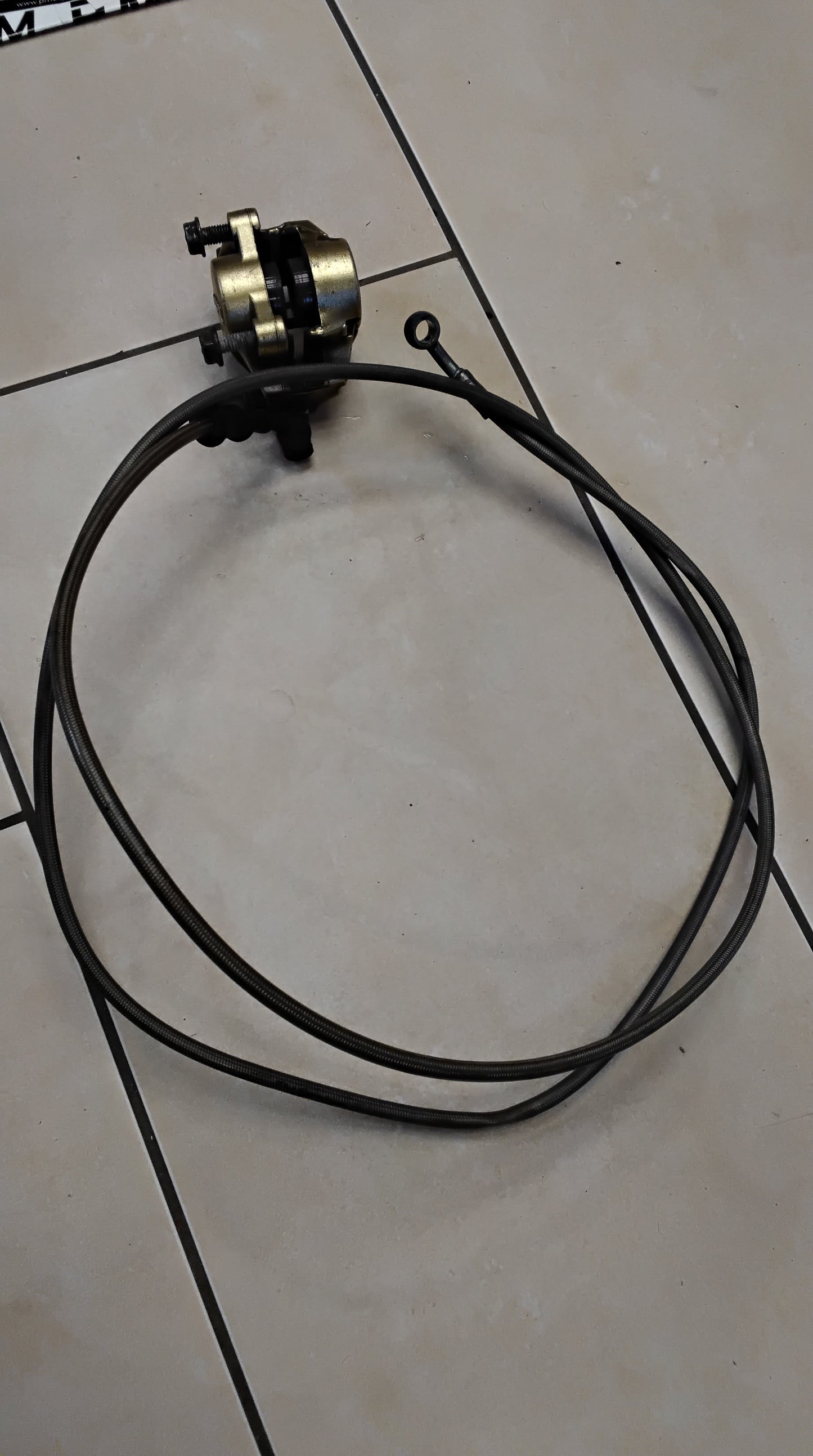 Brembo Bremse hinten Bremssattel Bremsleitung Aerox MBK Nitro