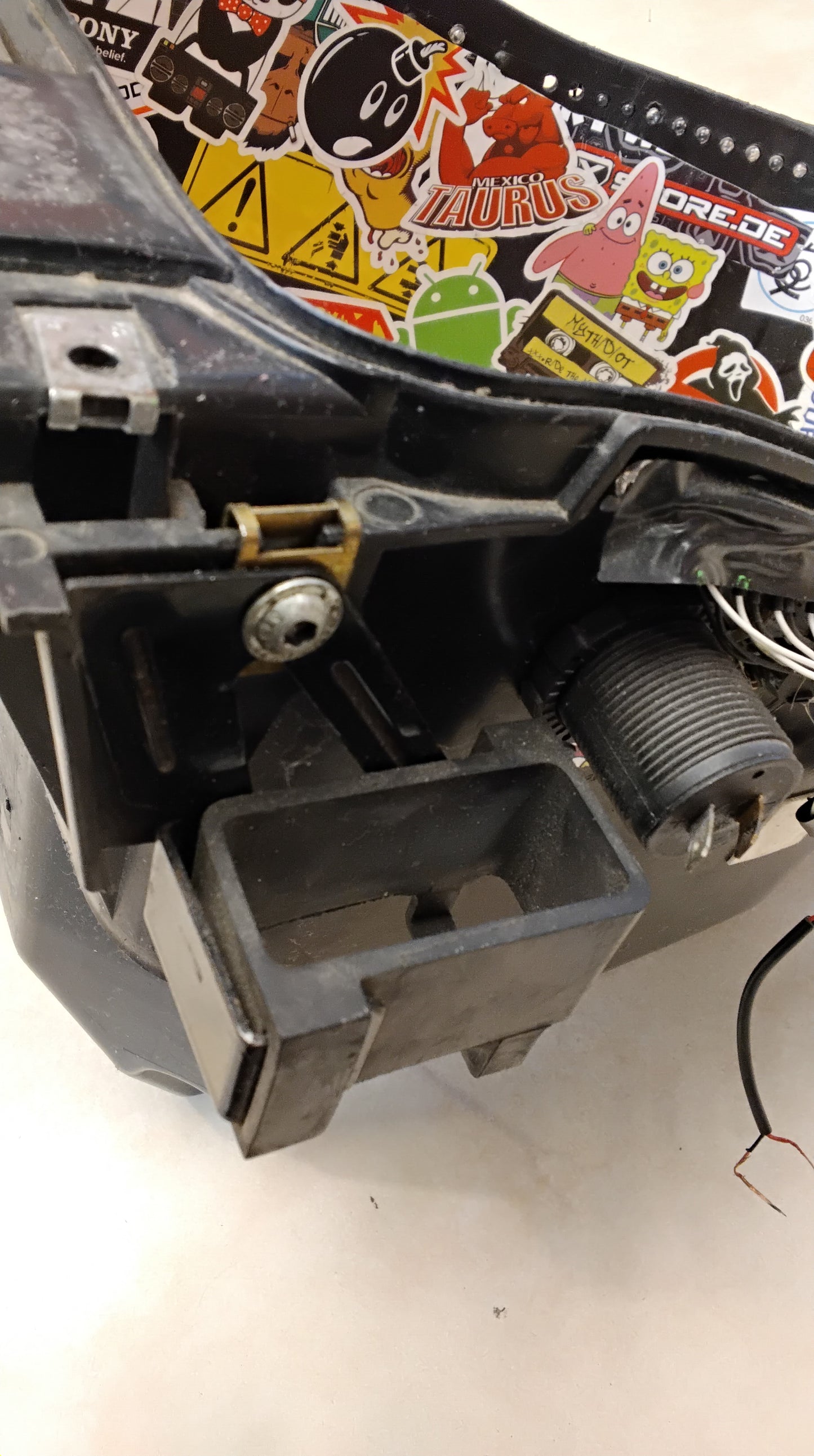 Yamaha Aerox MBK Nitro Helmfach Tuning oldschool