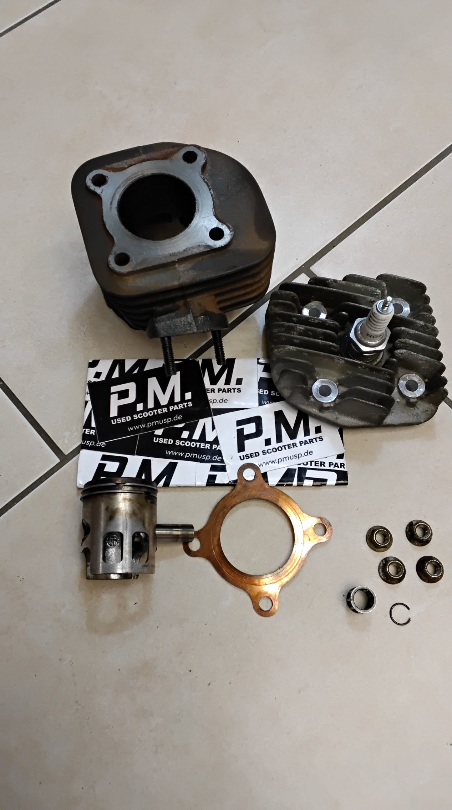 Zylinder Zylinderkopf Zylinder Set Minarelli  luftgekühlt AC Benelli Aprilia Malaguti