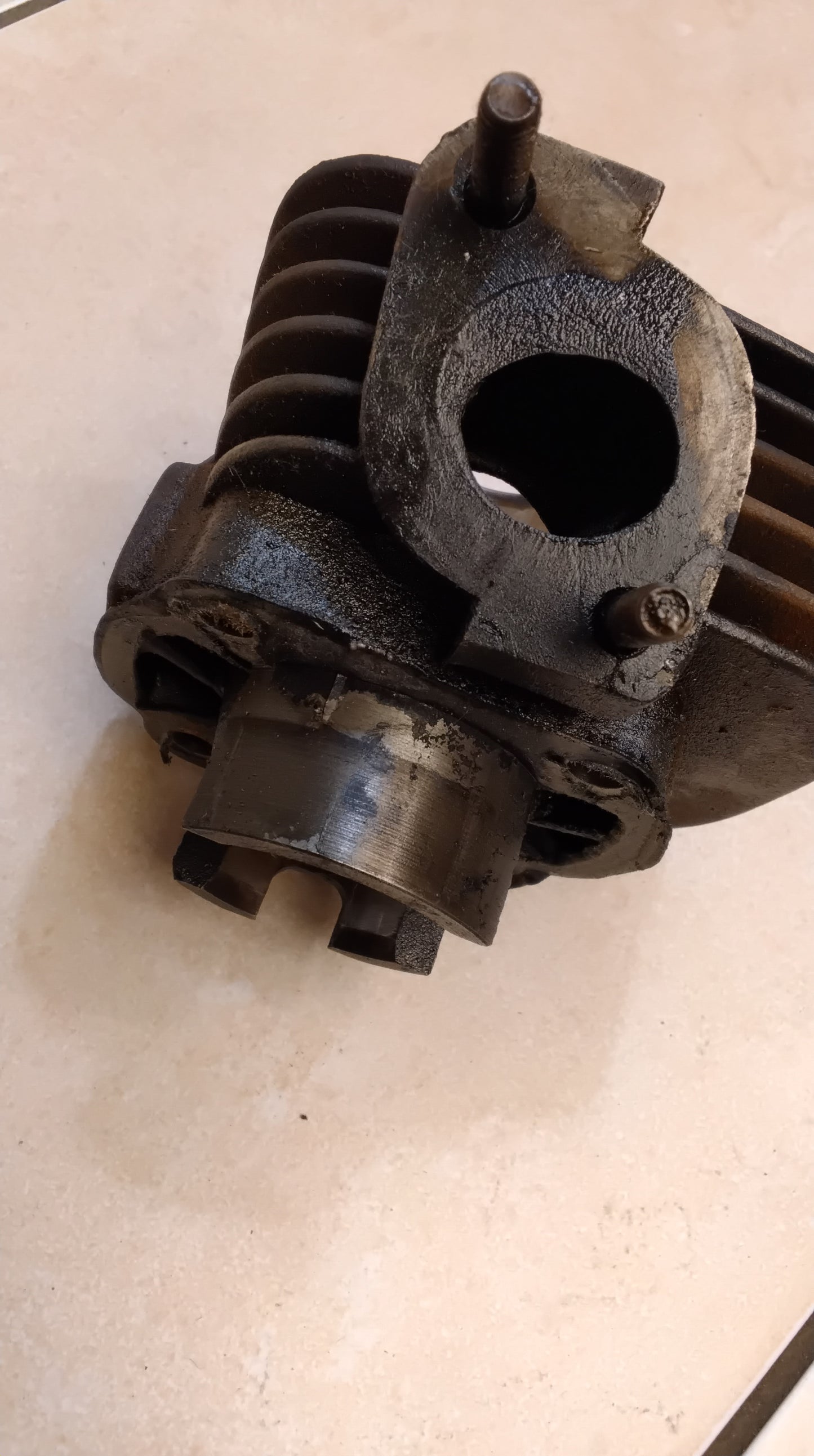 Zylinder Zylinderkopf Zylinder Set Minarelli  luftgekühlt AC Benelli Aprilia Malaguti