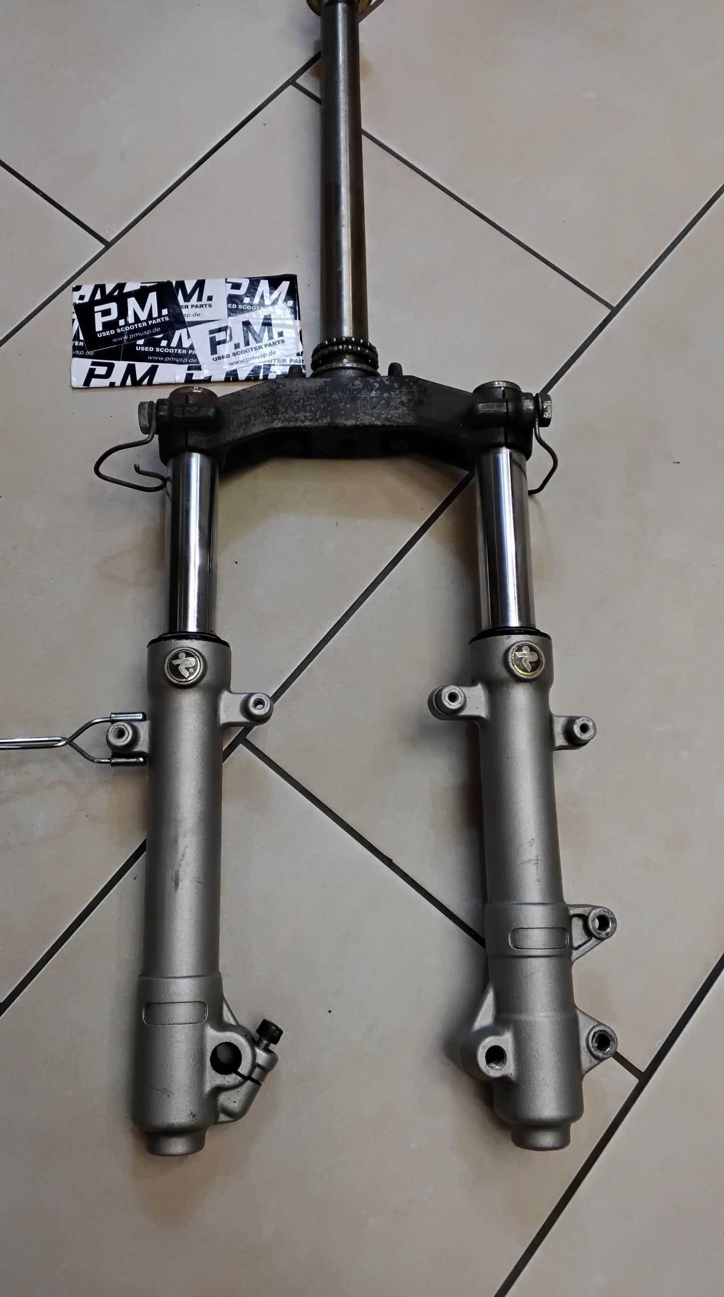 Benelli 491 Benelli K2 Gabelbrücke Gabelholme komplett top