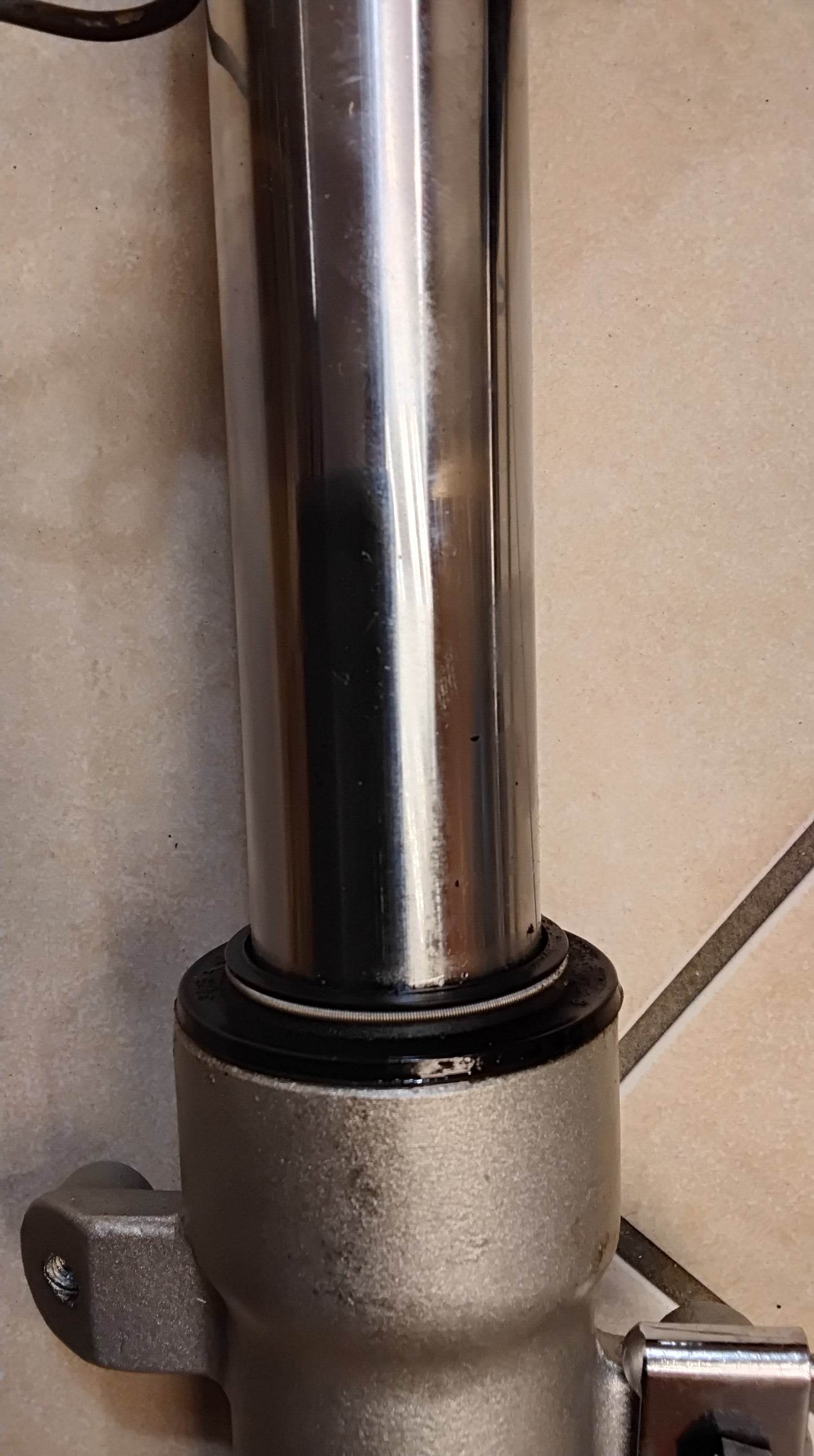 Benelli 491 Benelli K2 Gabelbrücke Gabelholme komplett top