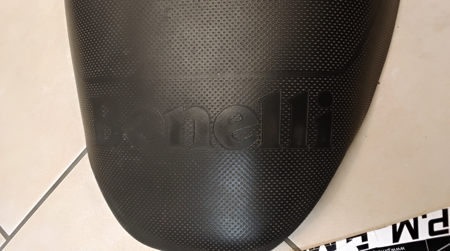 Benelli K2 Sitzbank