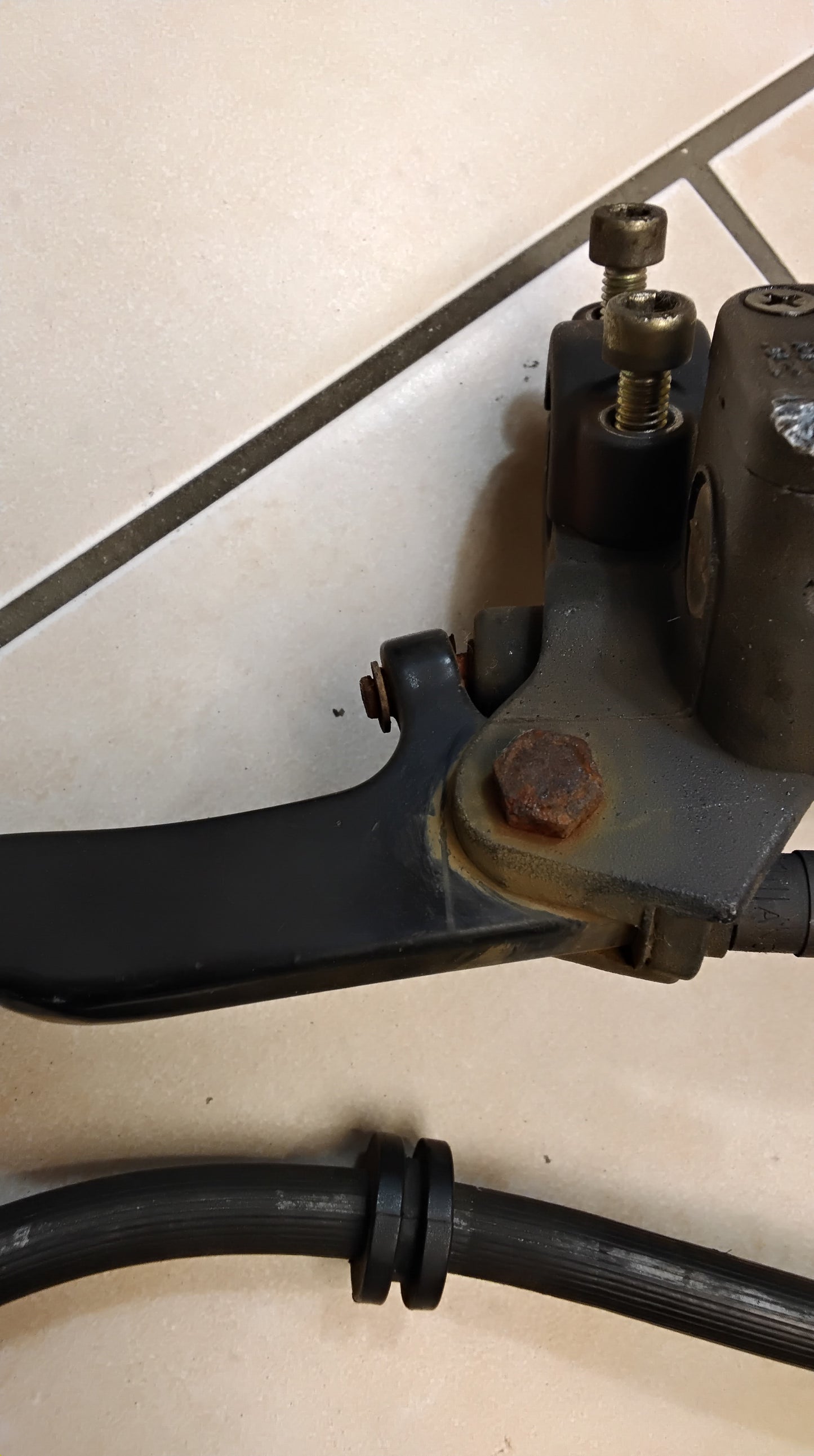 Benelli 491 Benelli K2 Bremse vorne komplett Bremssattel Bremspumpe Bremsleitung