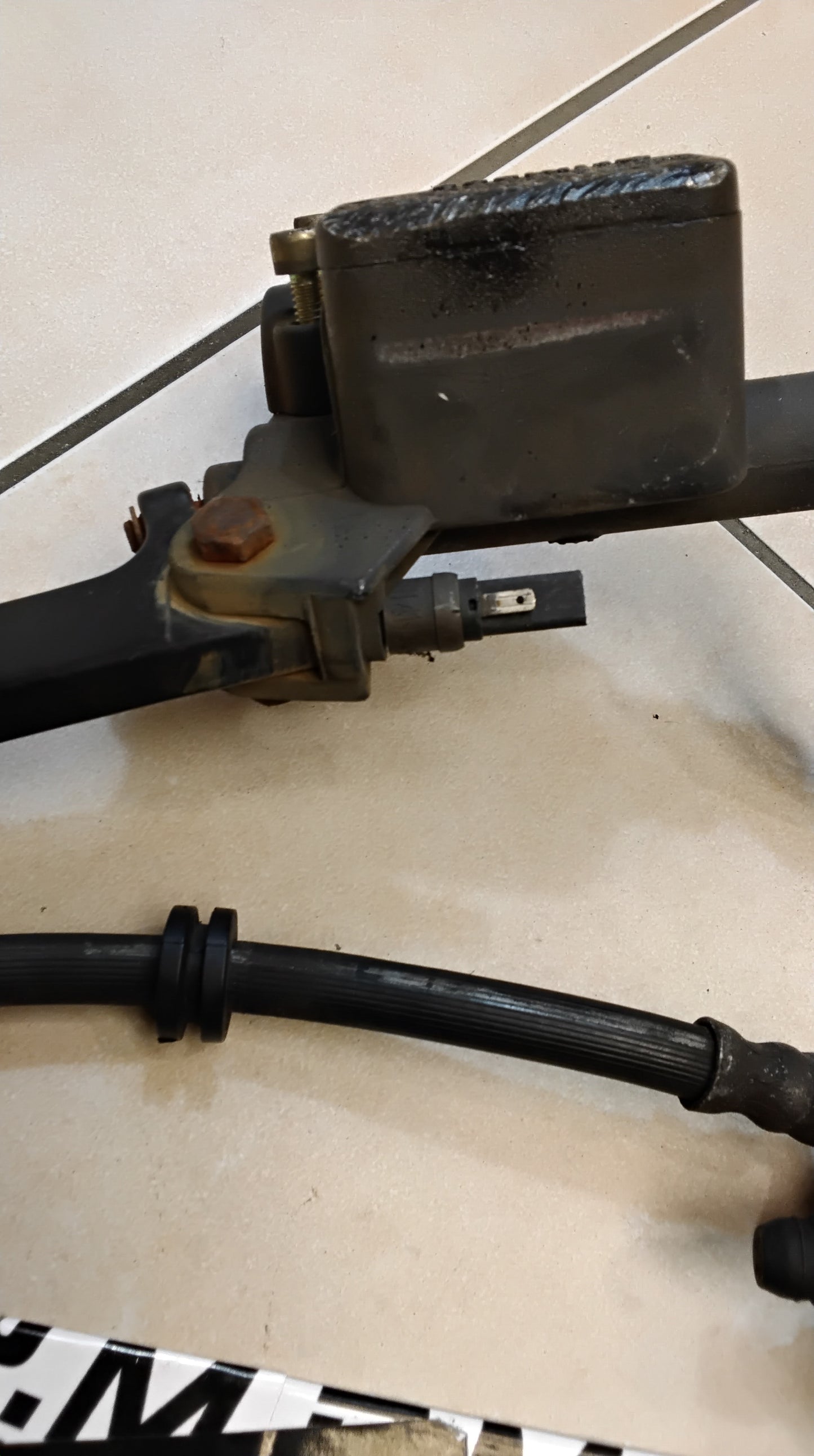 Benelli 491 Benelli K2 Bremse vorne komplett Bremssattel Bremspumpe Bremsleitung
