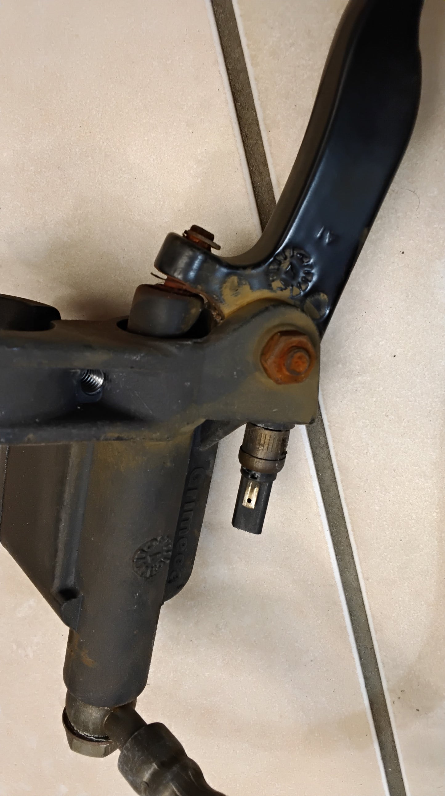 Benelli 491 Benelli K2 Bremse vorne komplett Bremssattel Bremspumpe Bremsleitung