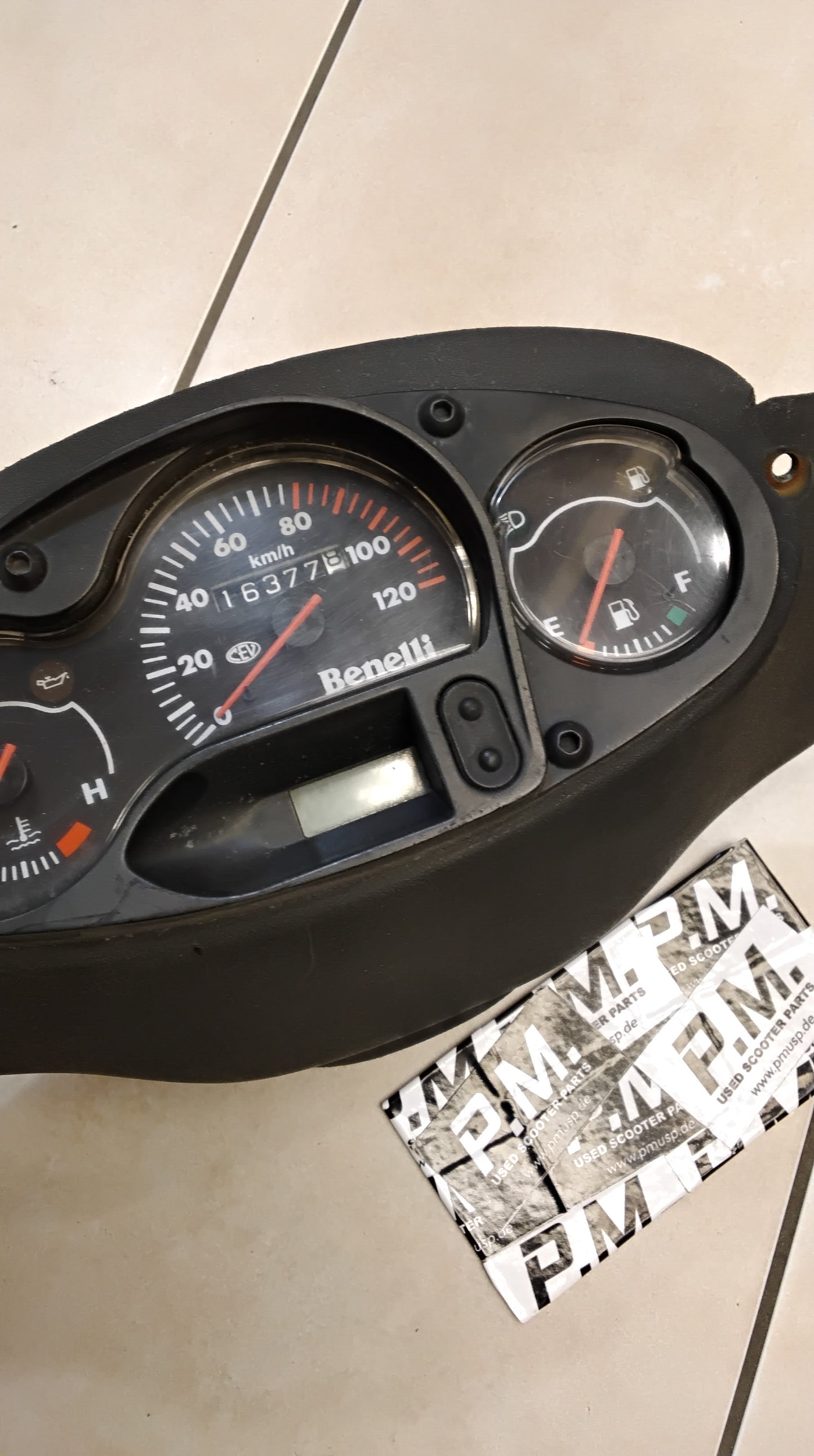 Benelli 491 RR Sport Benelli K2 Tacho LC Modelle original innenlenkradverkleidung Plastikverkleidung innen von Lenkrad