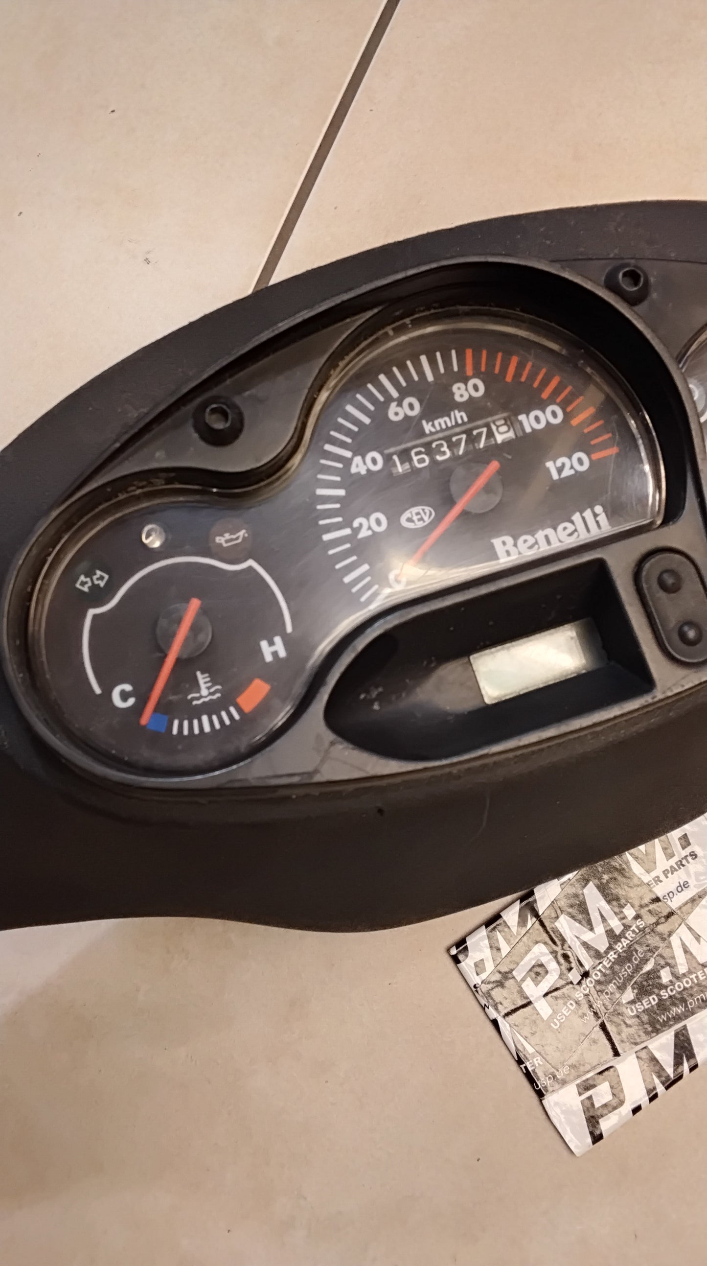 Benelli 491 RR Sport Benelli K2 Tacho LC Modelle original innenlenkradverkleidung Plastikverkleidung innen von Lenkrad