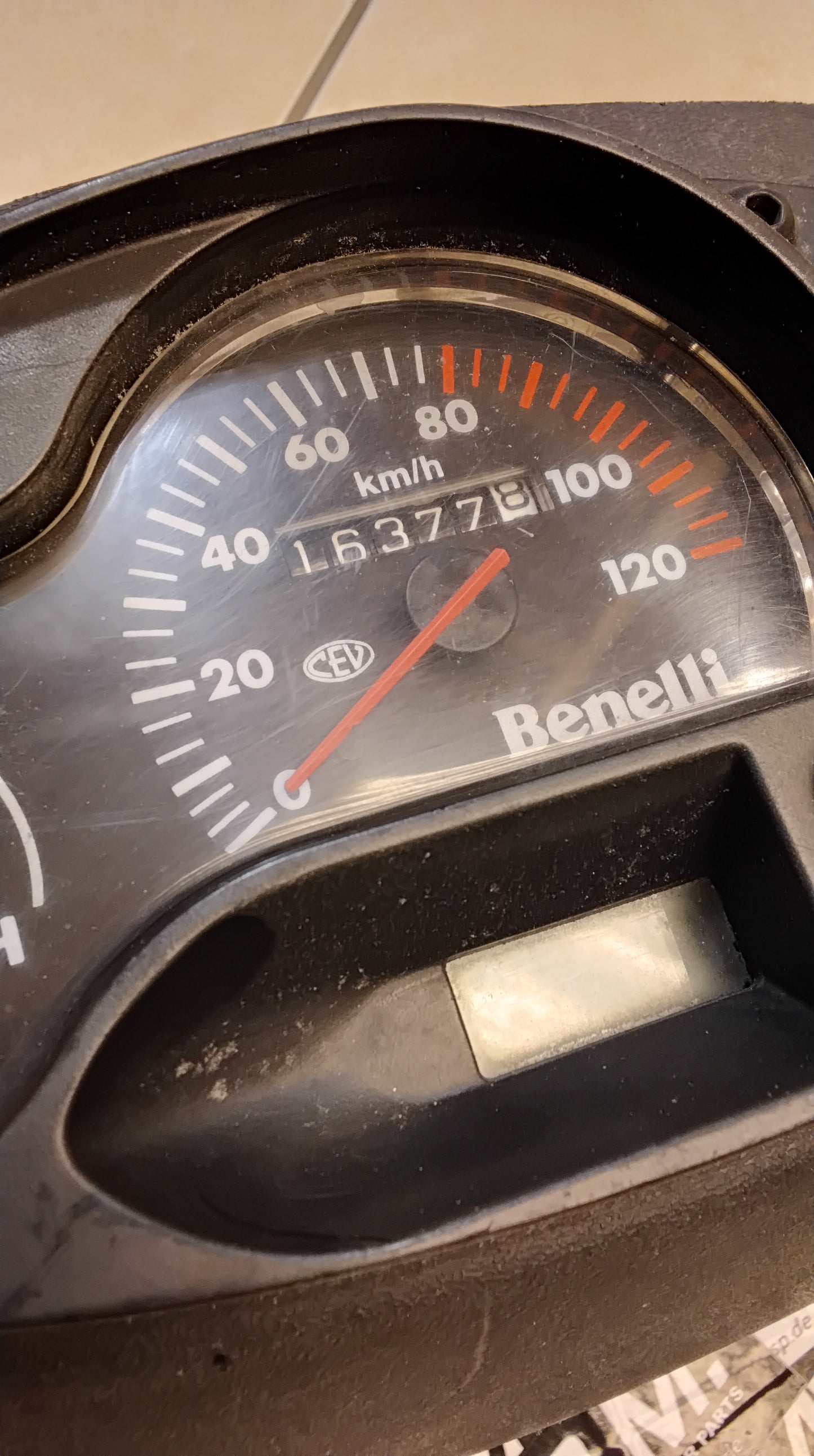 Benelli 491 RR Sport Benelli K2 Tacho LC Modelle original innenlenkradverkleidung Plastikverkleidung innen von Lenkrad