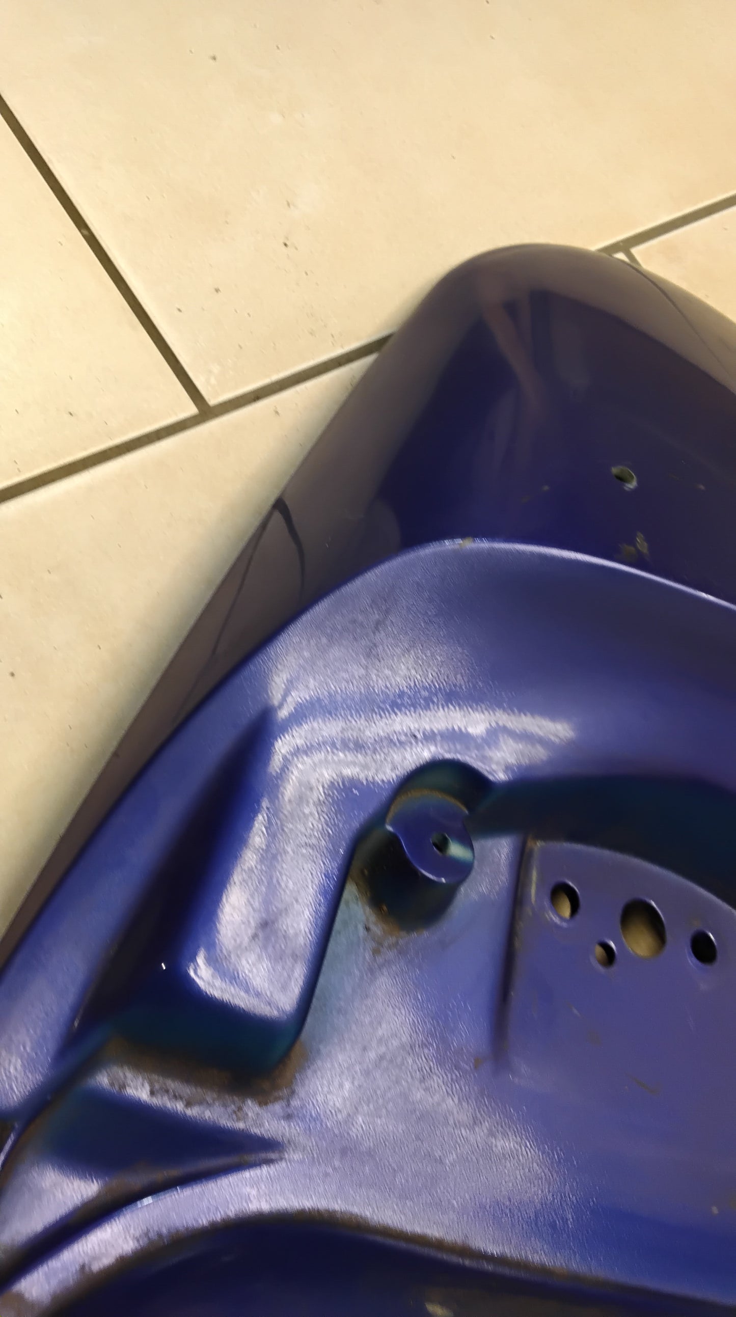 Benelli K2 Sitzbank Aufnahme untere sitzbankverkleidung