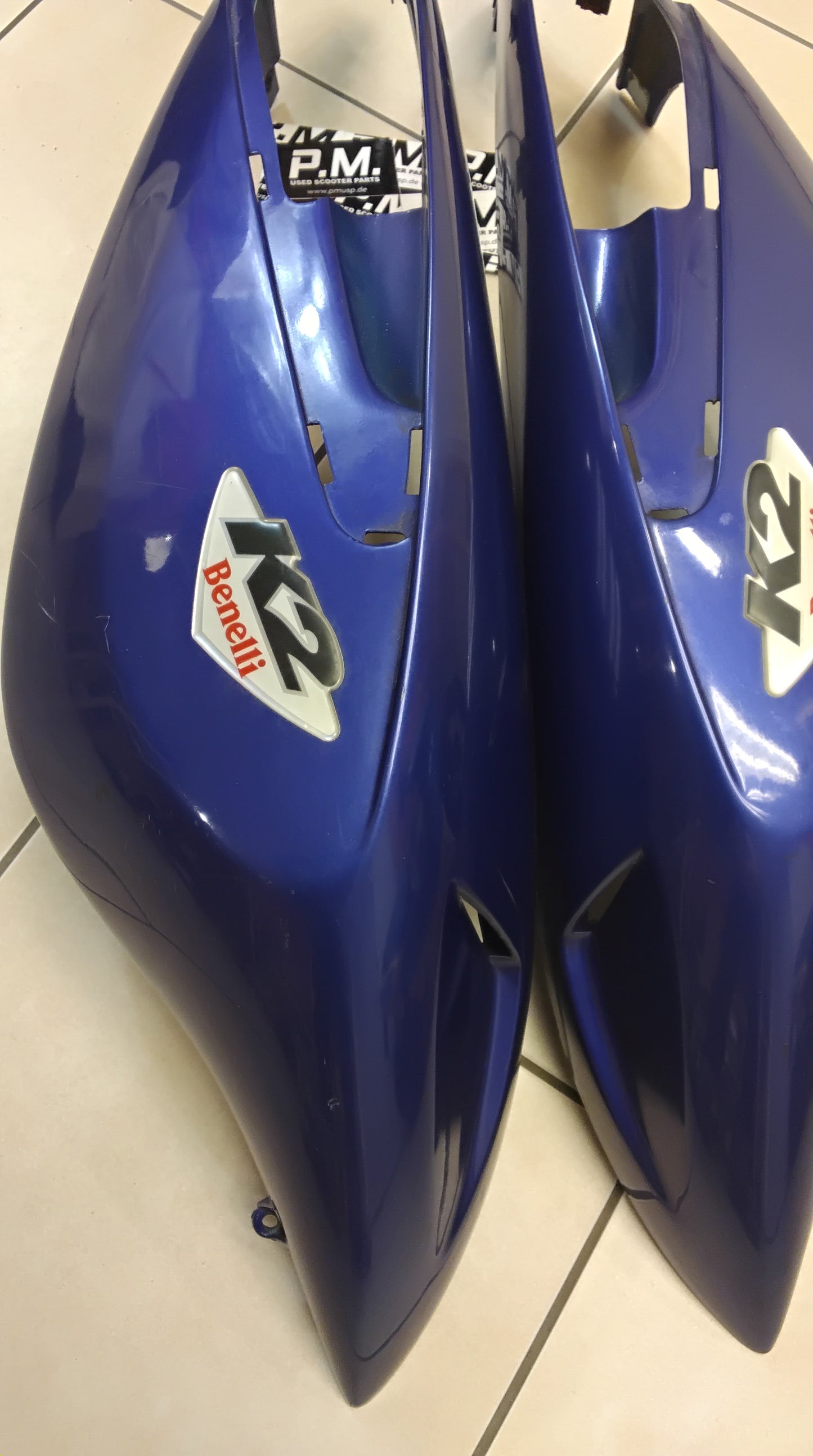 Benelli K2 Seitenverkleidung Verkleidung hinten Seiten backen Plastikverkleidung hinten