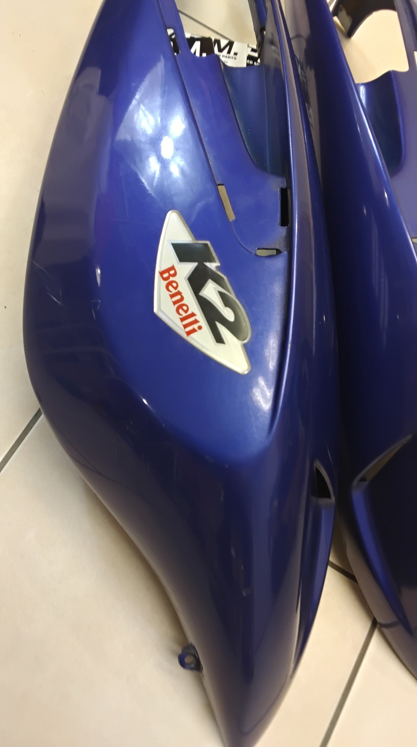 Benelli K2 Seitenverkleidung Verkleidung hinten Seiten backen Plastikverkleidung hinten
