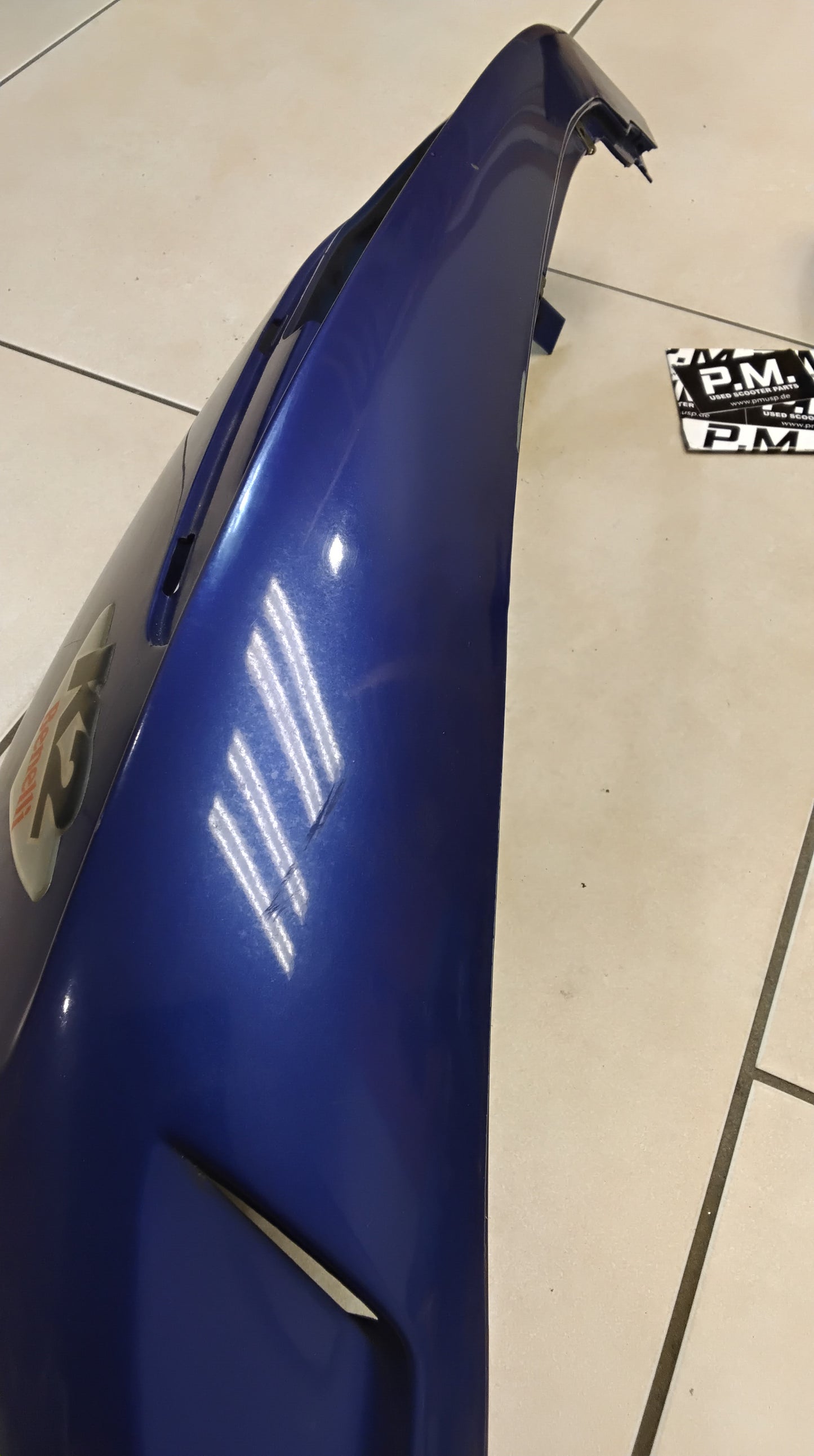 Benelli K2 Seitenverkleidung Verkleidung hinten Seiten backen Plastikverkleidung hinten
