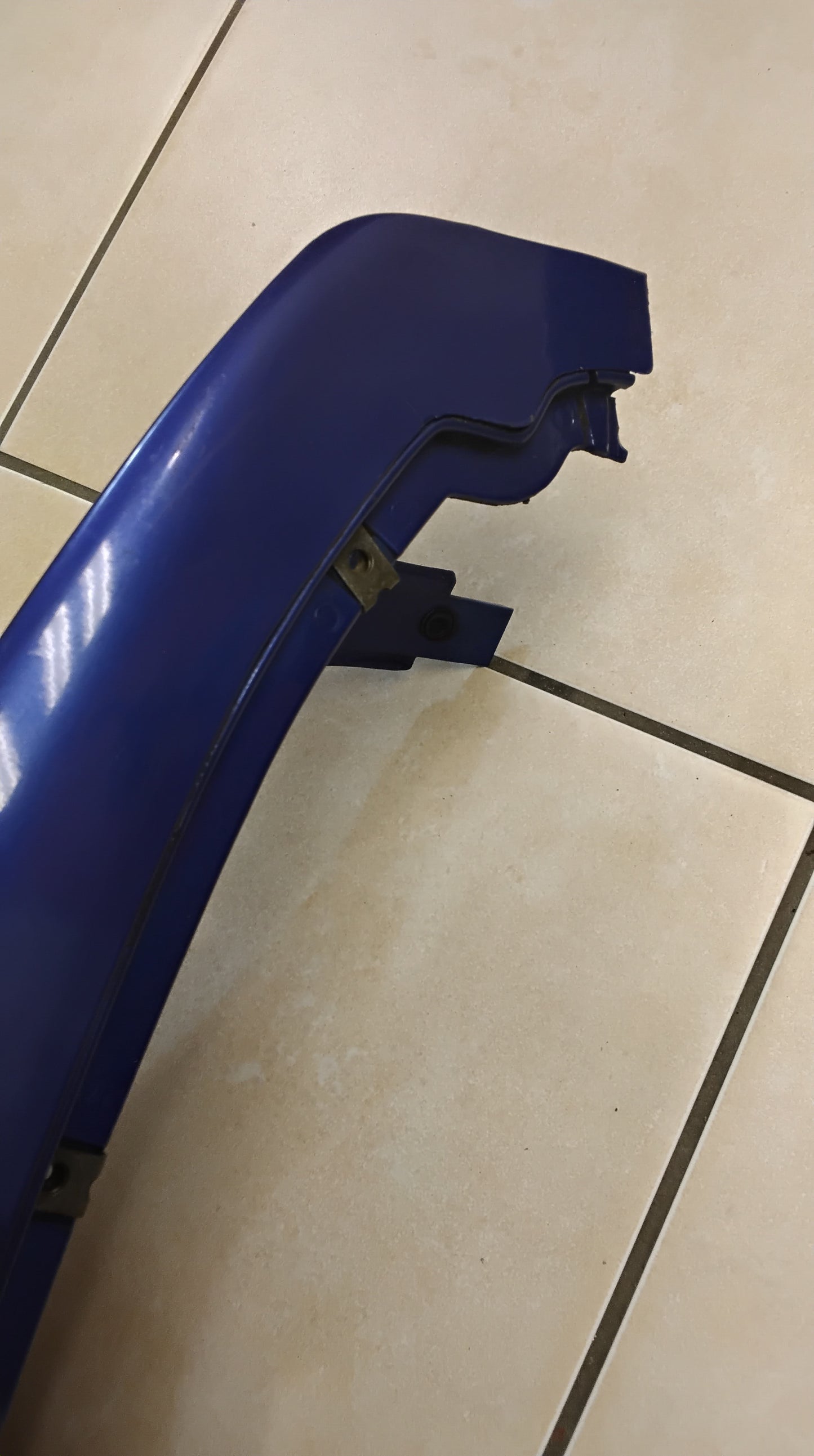 Benelli K2 Seitenverkleidung Verkleidung hinten Seiten backen Plastikverkleidung hinten
