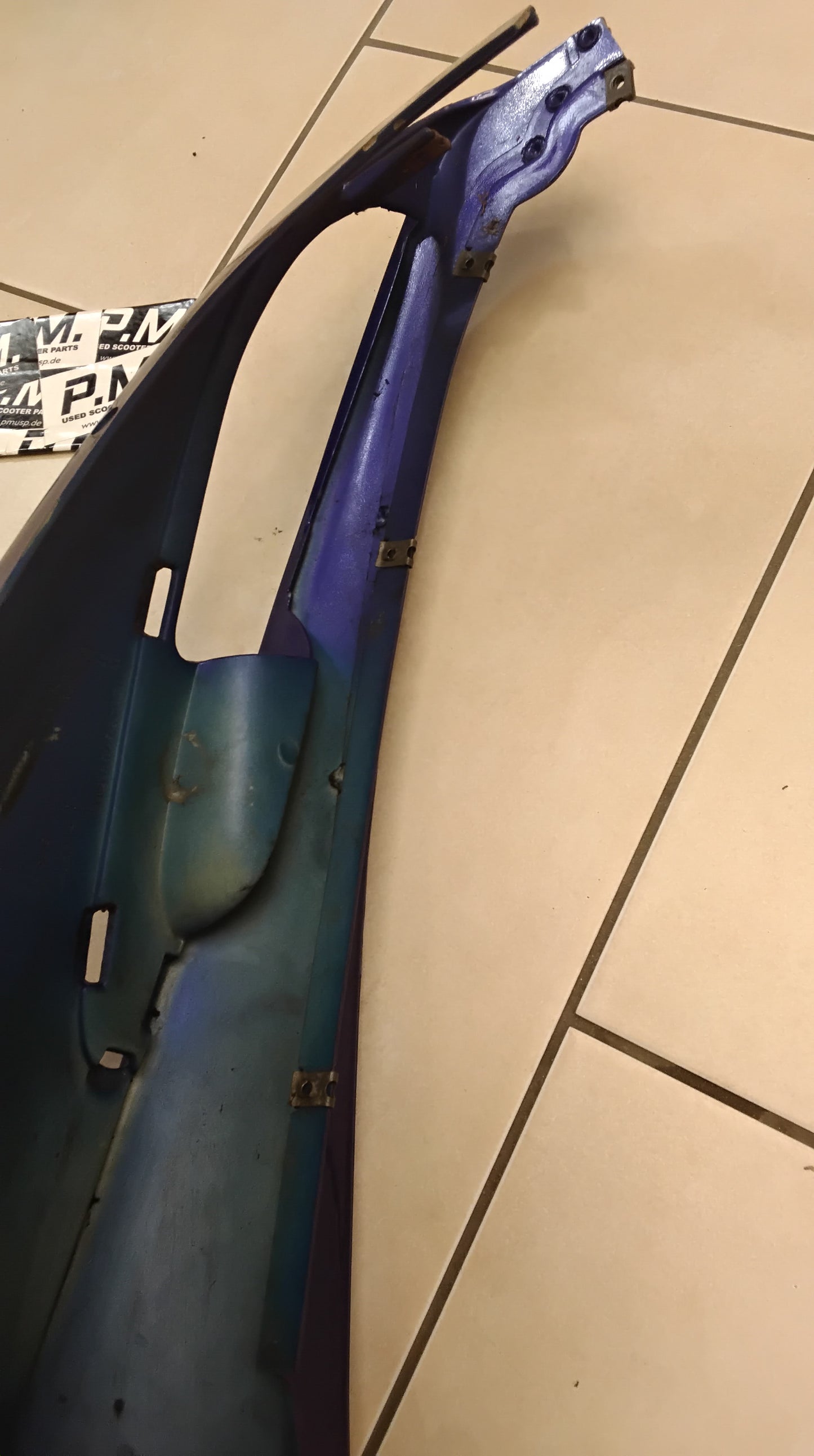 Benelli K2 Seitenverkleidung Verkleidung hinten Seiten backen Plastikverkleidung hinten
