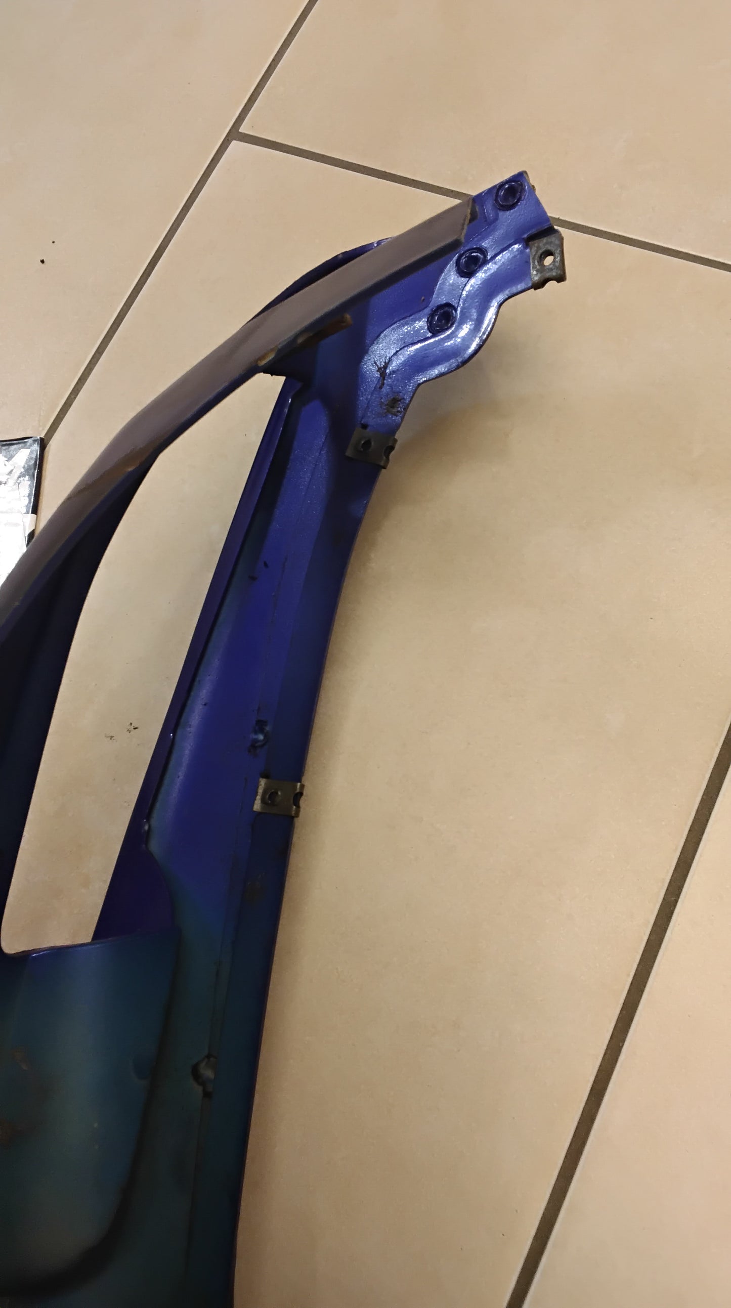 Benelli K2 Seitenverkleidung Verkleidung hinten Seiten backen Plastikverkleidung hinten