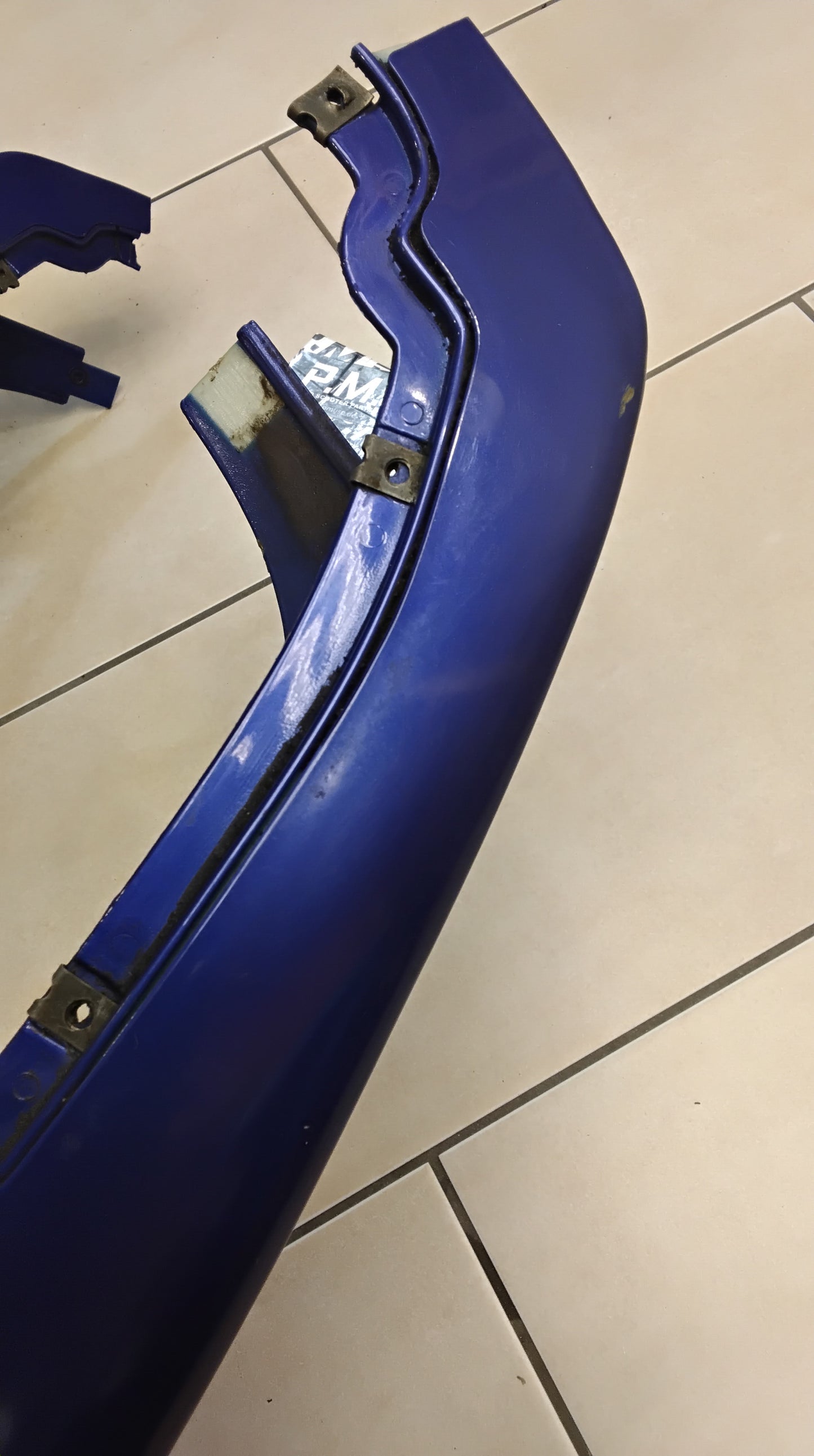 Benelli K2 Seitenverkleidung Verkleidung hinten Seiten backen Plastikverkleidung hinten