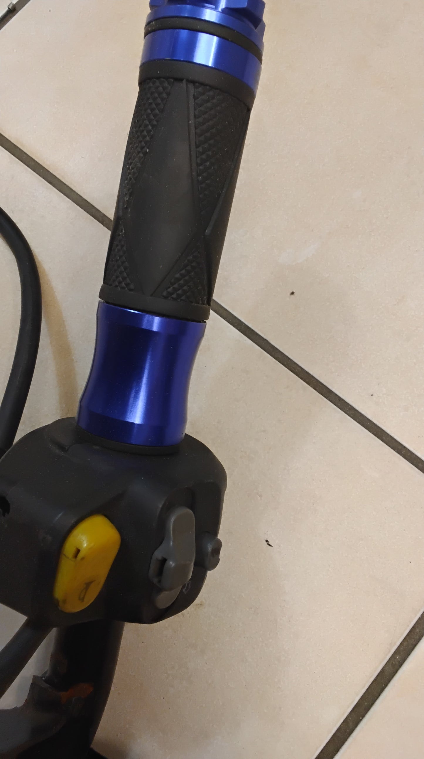 Benelli 491 Sport RR Minarelli Scheibenbremse Modelle Lenkrad schaltarmatur lenkradgriffe Gaszug Lichtschalter Bremslichtschalter Lenkrad komplett