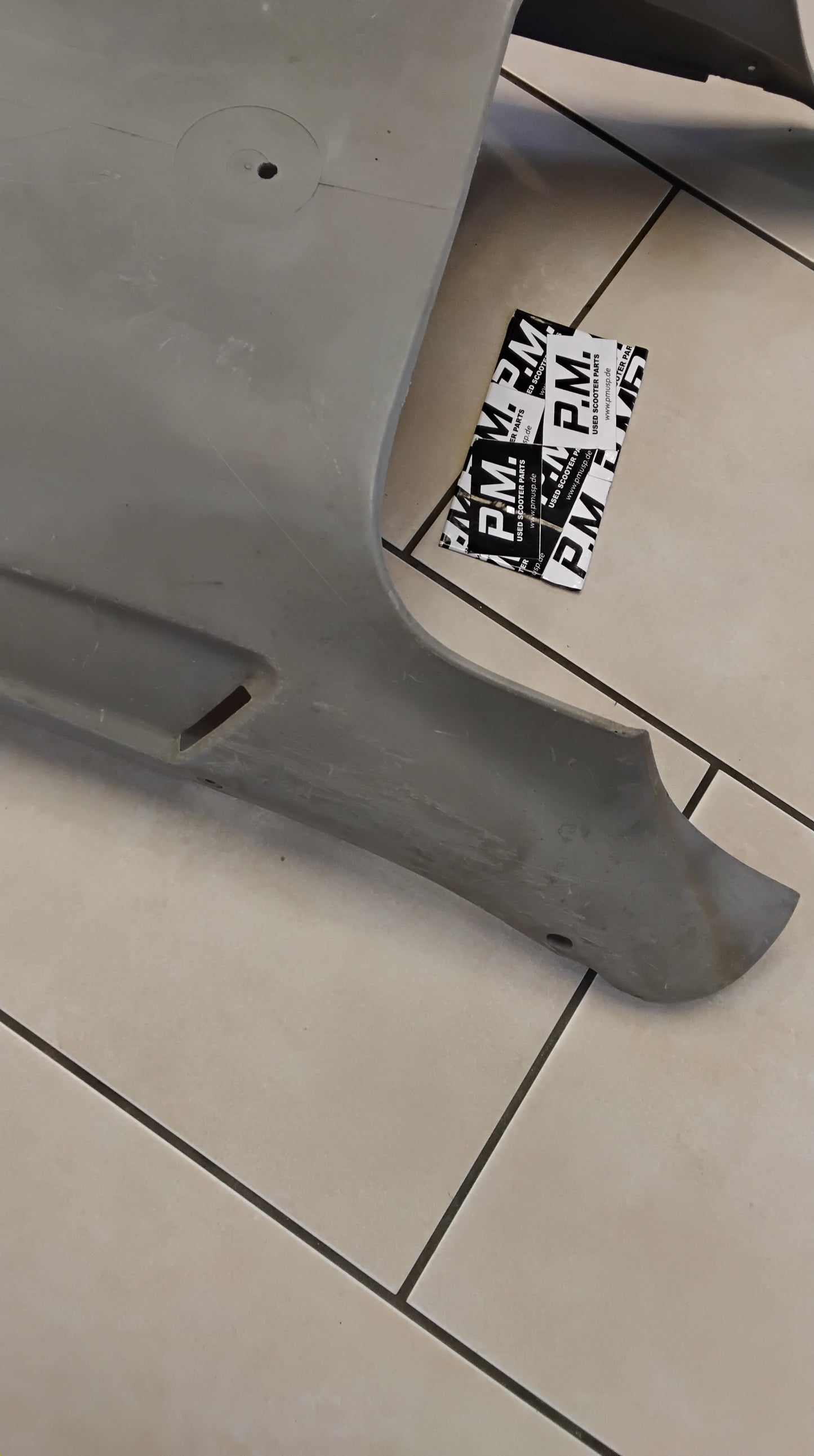 Benelli K2 Unterbodenverkleidung Unterboden Original