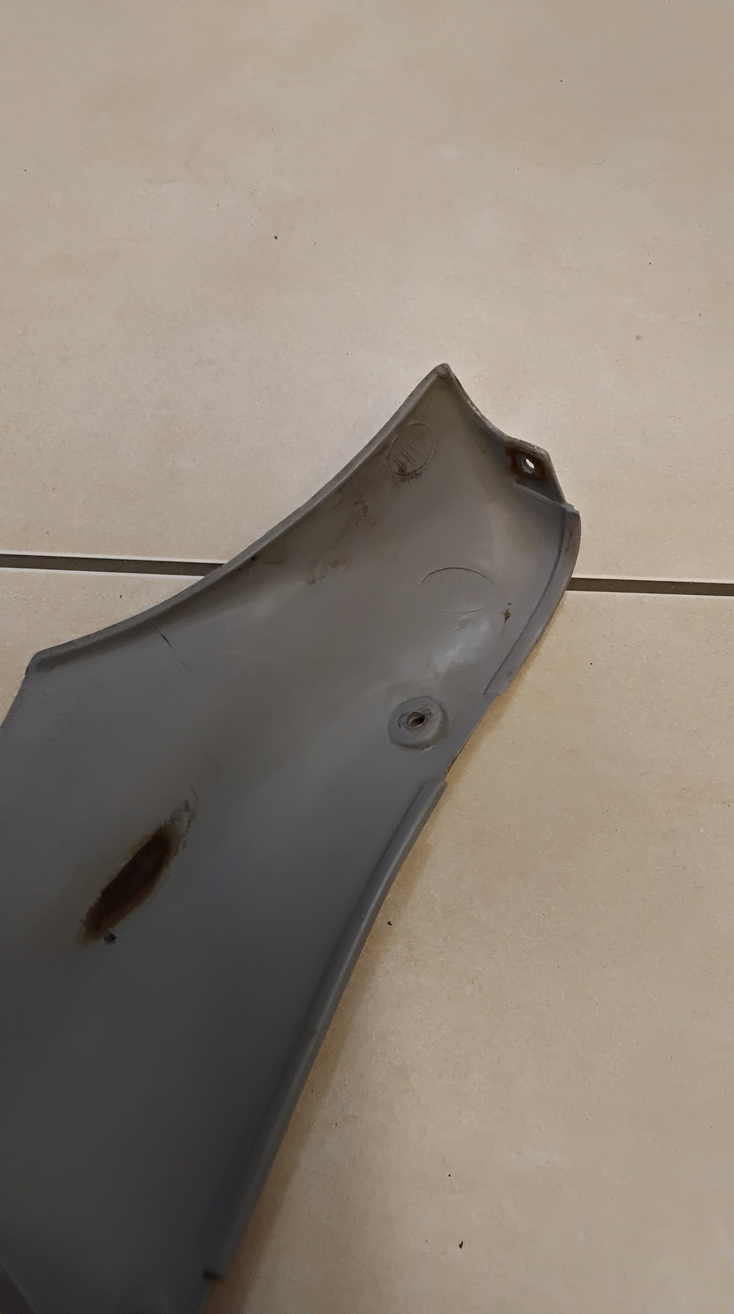 Benelli K2 Unterbodenverkleidung Unterboden Original