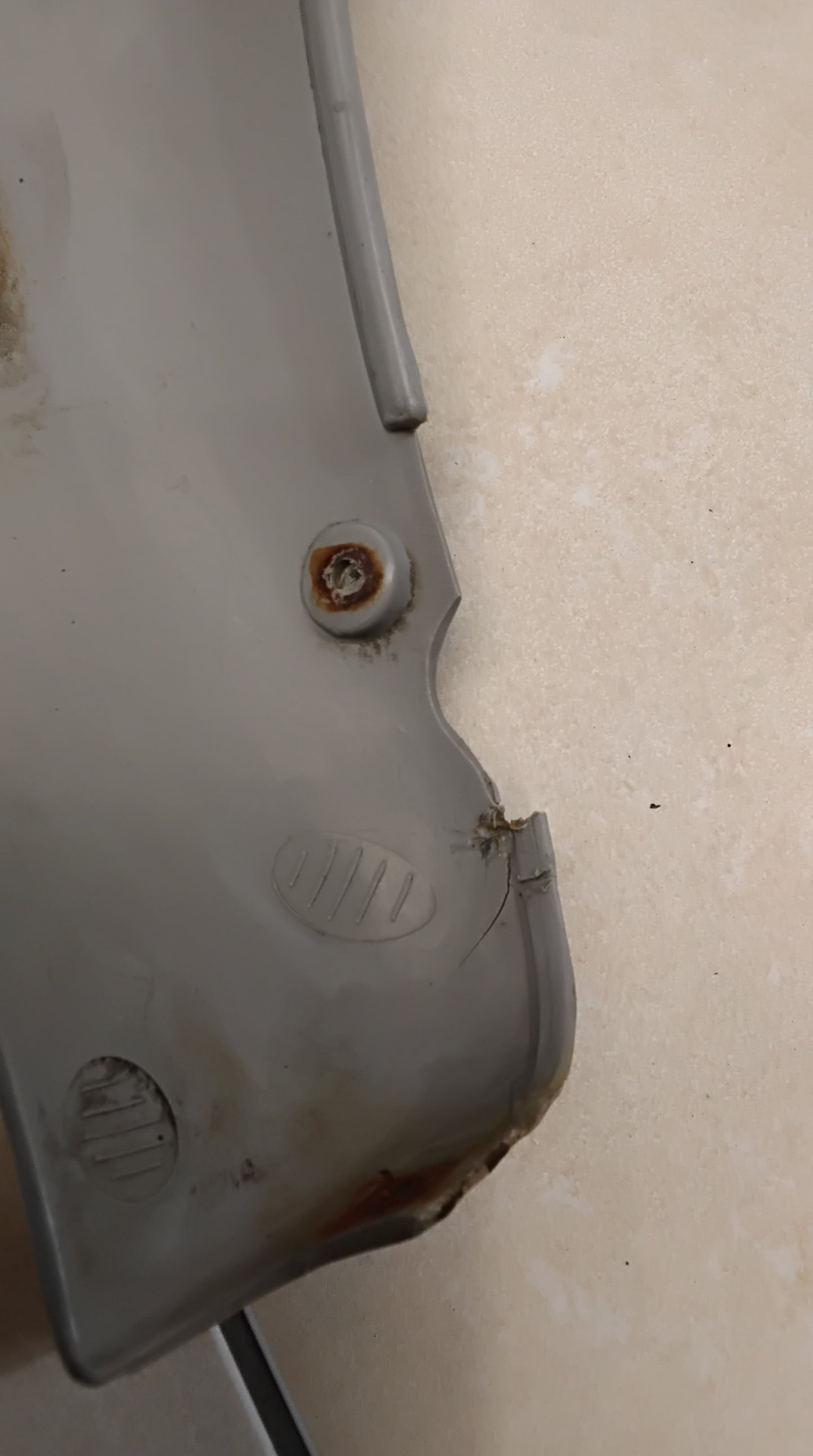 Benelli K2 Unterbodenverkleidung Unterboden Original