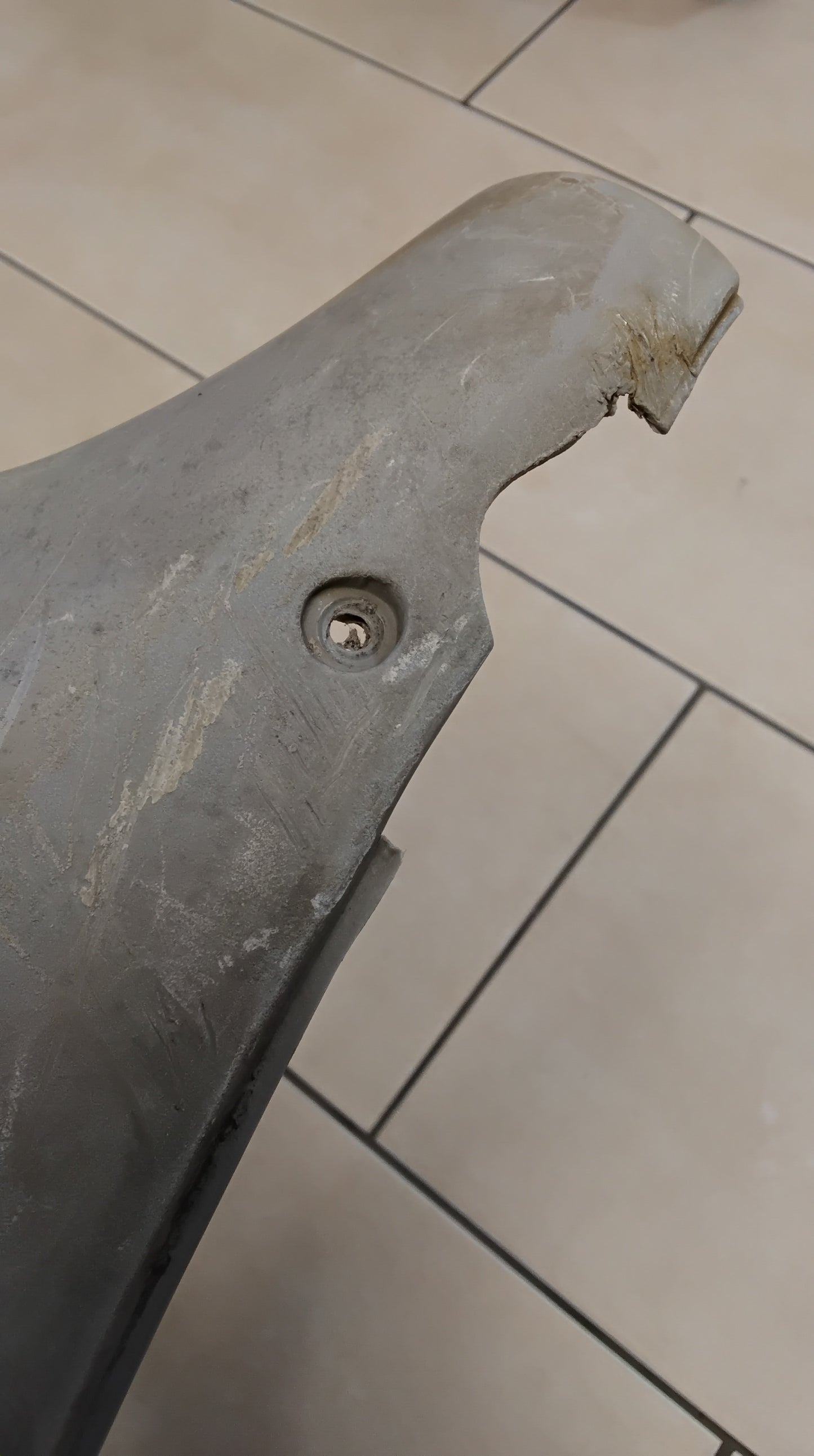 Benelli K2 Unterbodenverkleidung Unterboden Original
