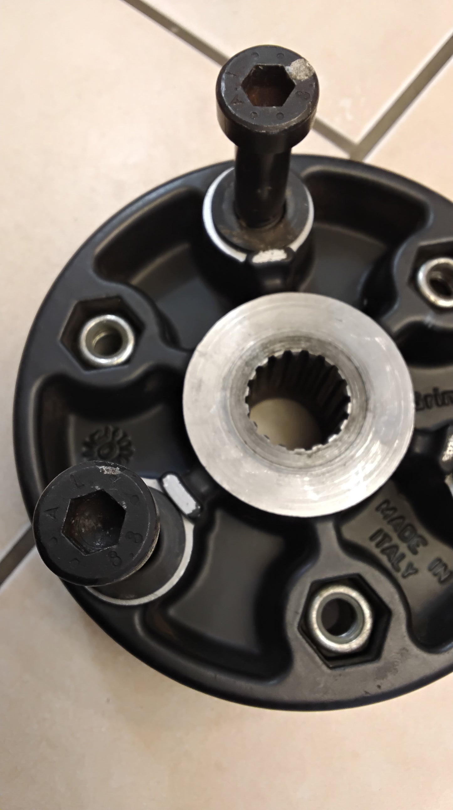 Radnabe hinterradaufnahme  Morini Motoren Benelli Italjet TGB Bullet