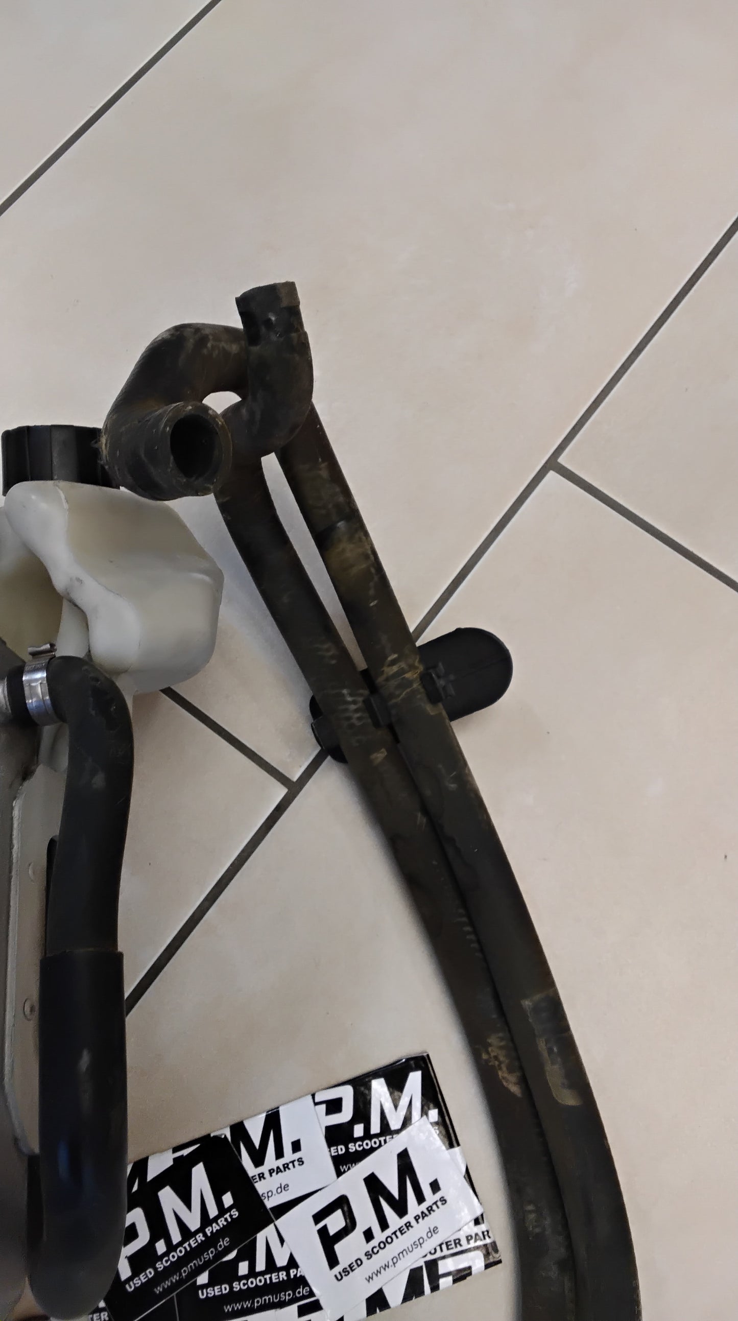 Aprilia sr 50 Factory Piaggio Kühler mit Schläuche Ausgleichsbehälter komplett