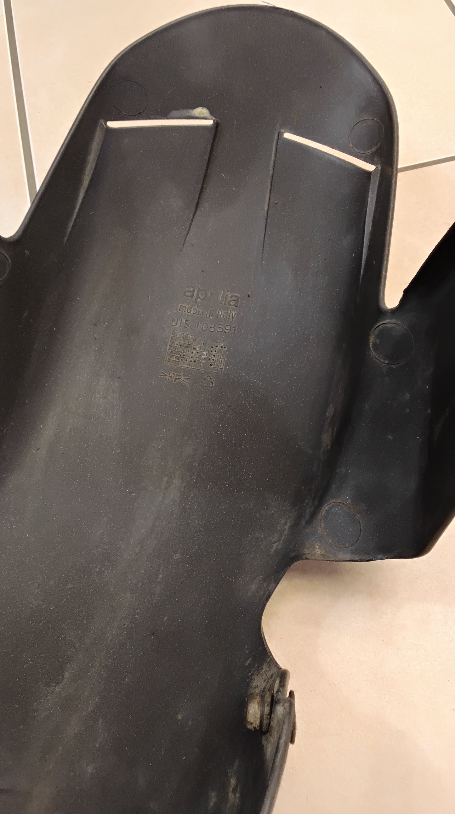 Aprilia sr 50 factory Kotflügel Spritzschutz vorne