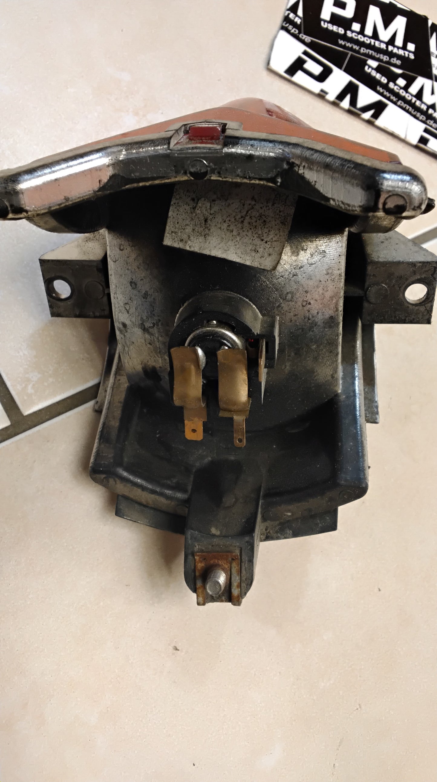 Aprilia SR 50 Factory Rücklicht top Zustand